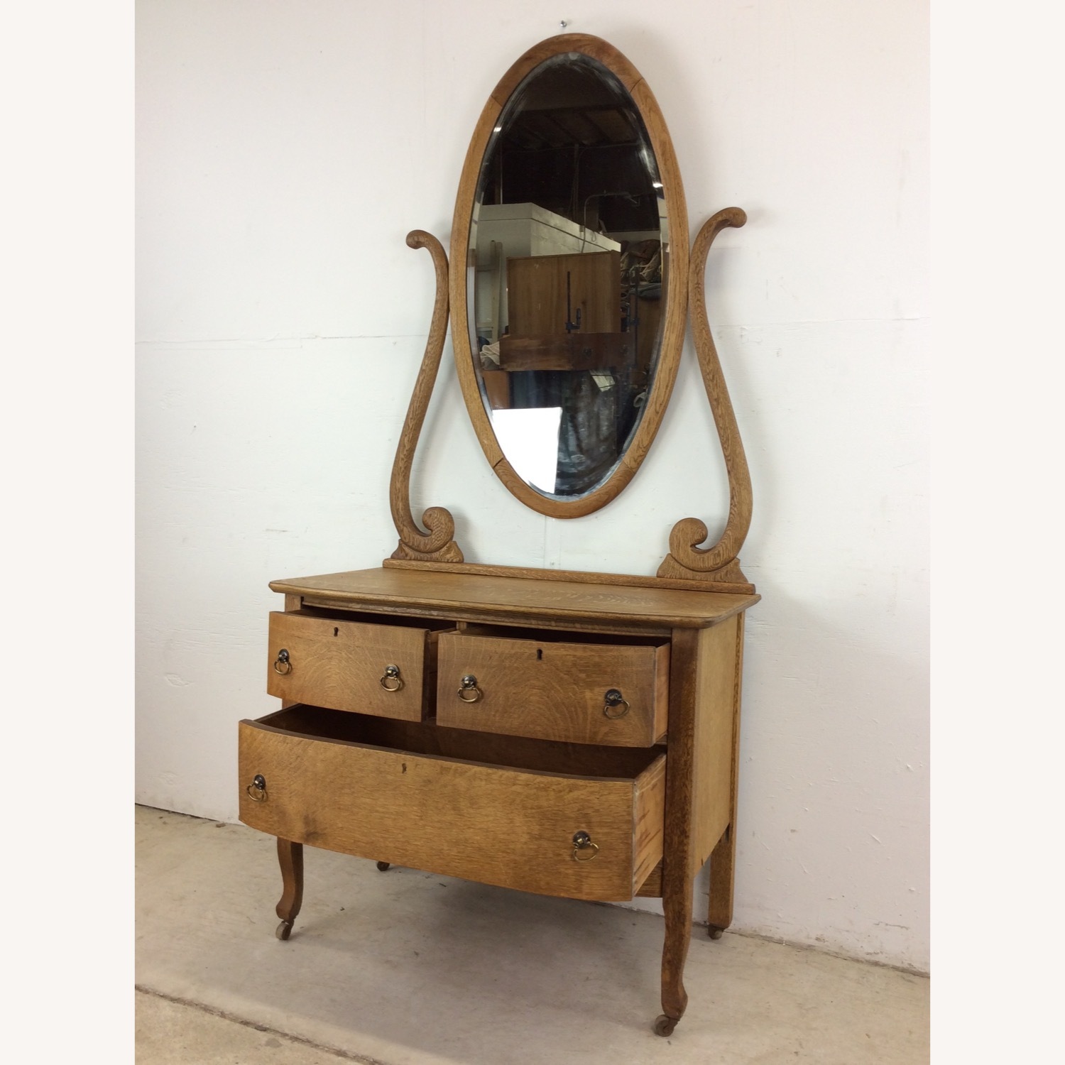 Antique Oak 3 Drawer Dresser with Oval Mirror - image-18