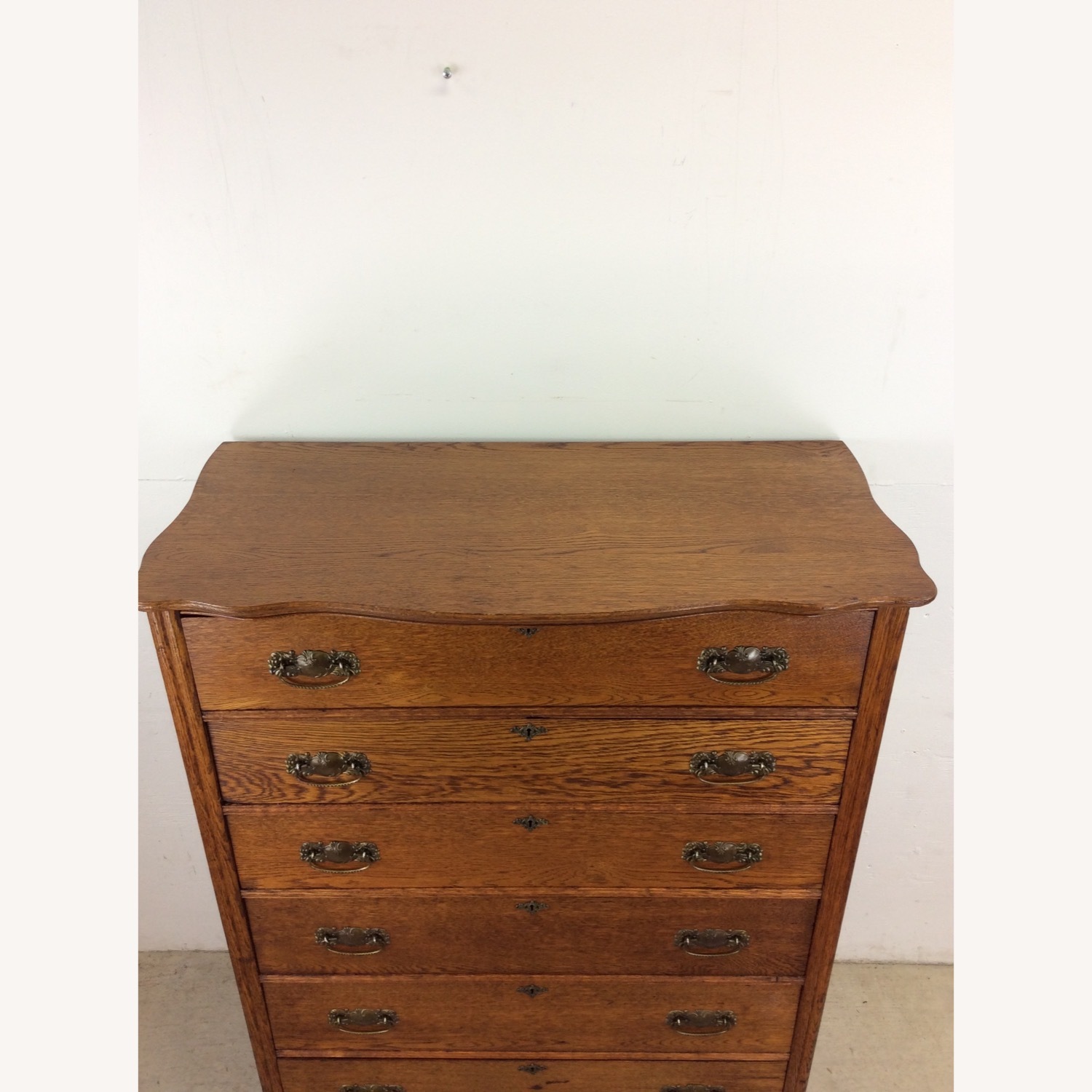 Antique Oak 6 Drawer Dresser with Brass Hardware - image-6