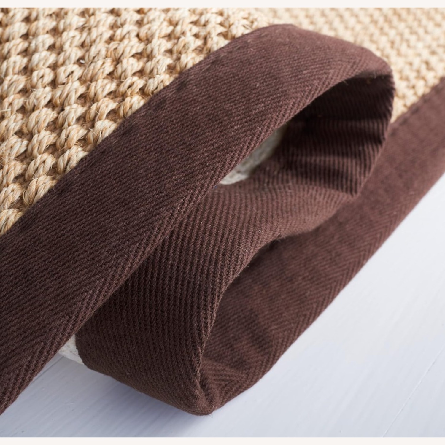 8x10 Jute Rug - image-2