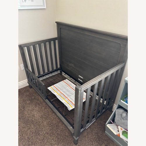 Used Simmons Kids Monterrey Convertible Crib for sale on AptDeco
