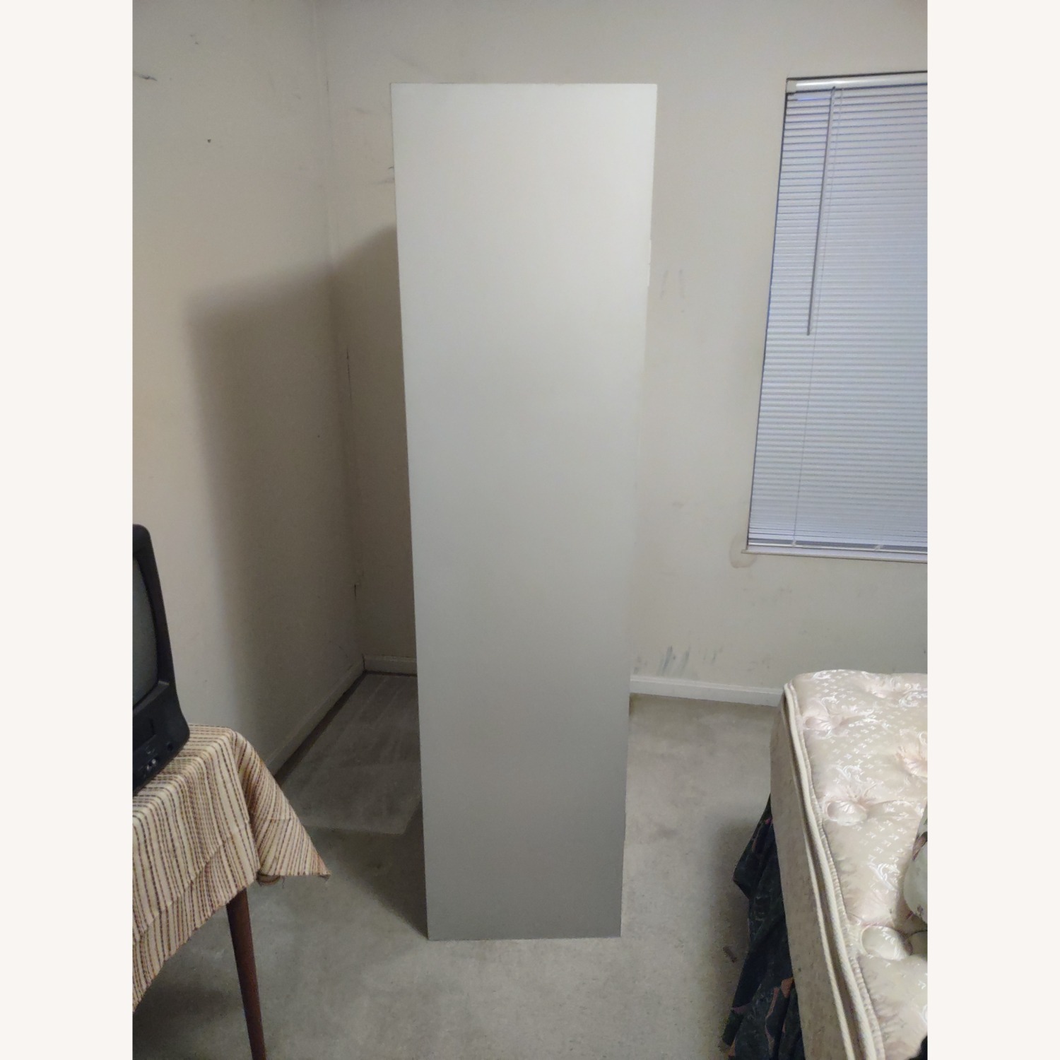 Sandusky Metal cabinet - image-3