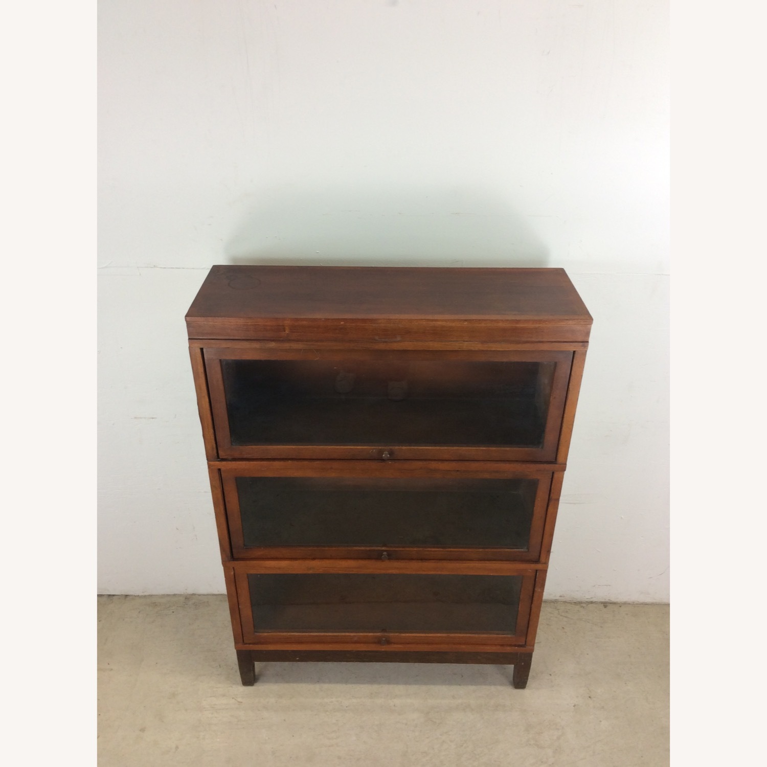 Antique 3 Barrister Bookcase by Globe Wernicke - image-5