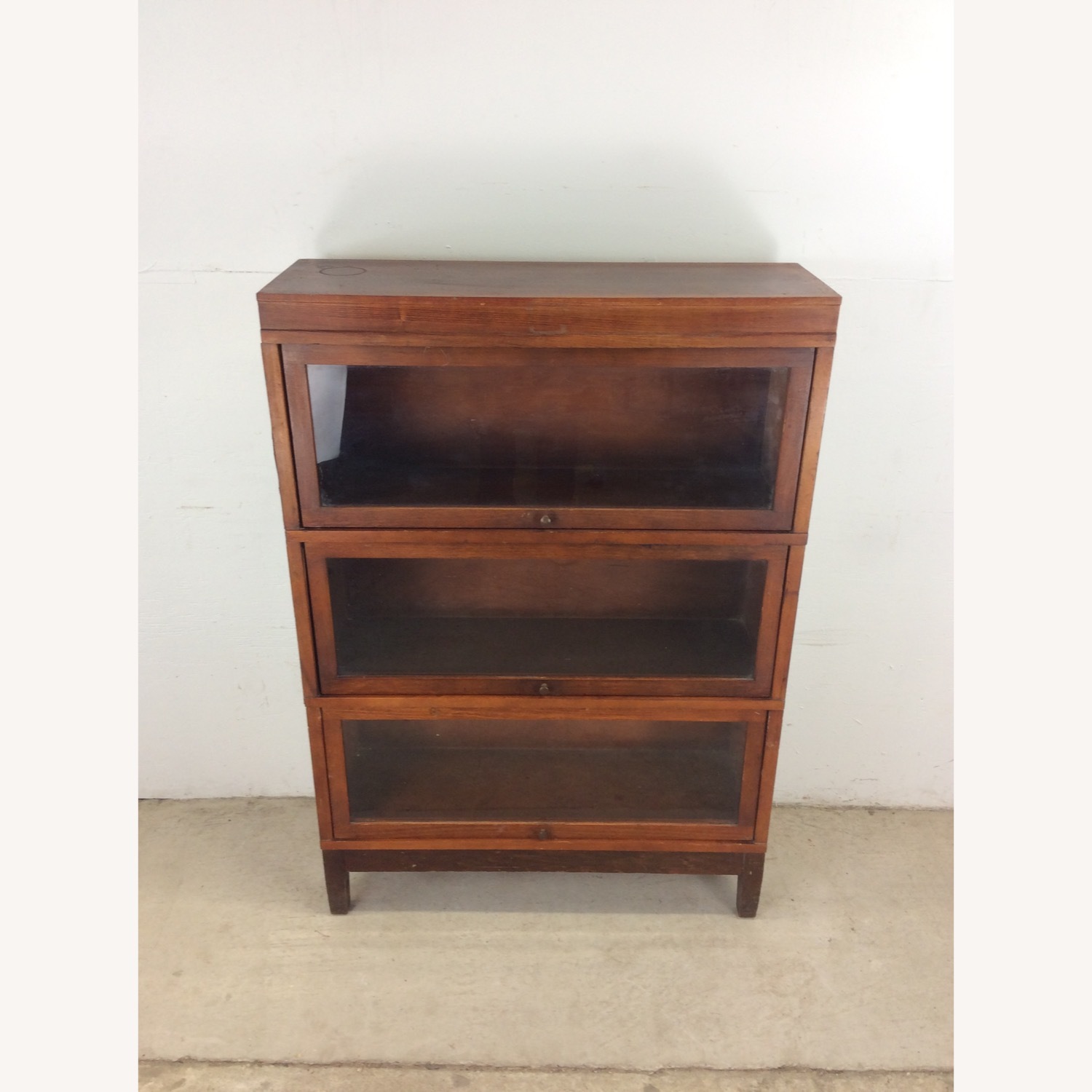 Antique 3 Barrister Bookcase by Globe Wernicke - image-4
