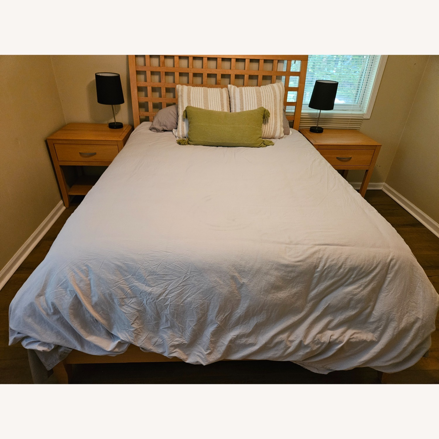 Queen Bed Frame - image-4