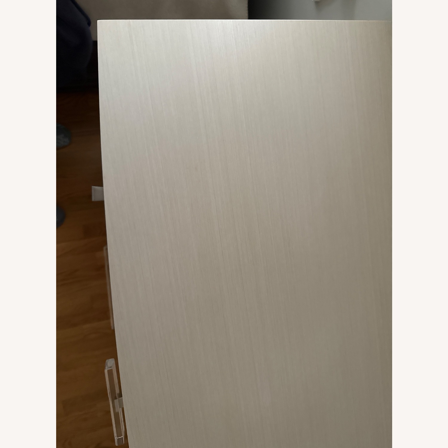 Bernhardt Axiom Dresser  - image-3
