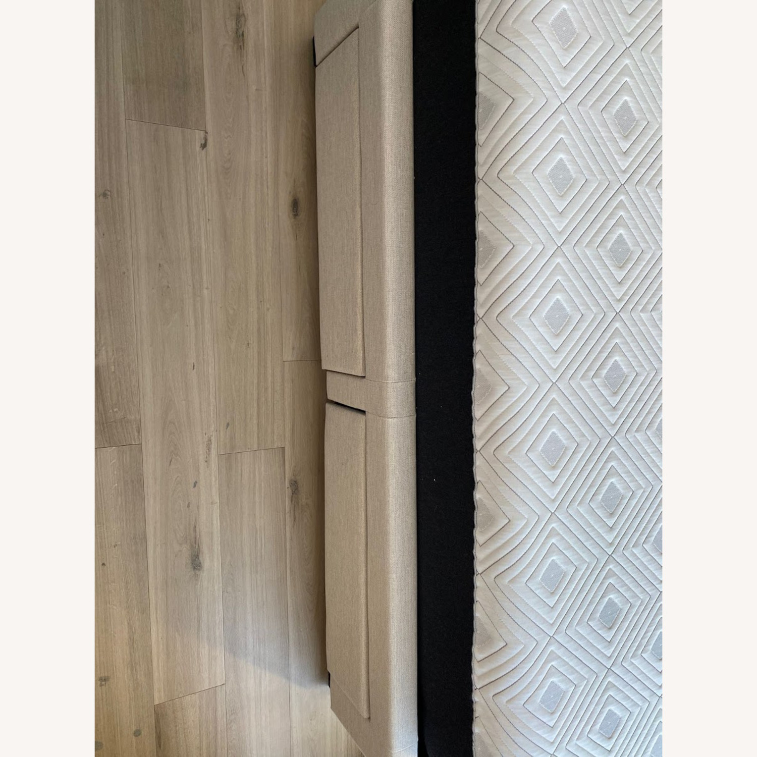 Queen Size Bed with Headboard & Storage Drawers - image-3