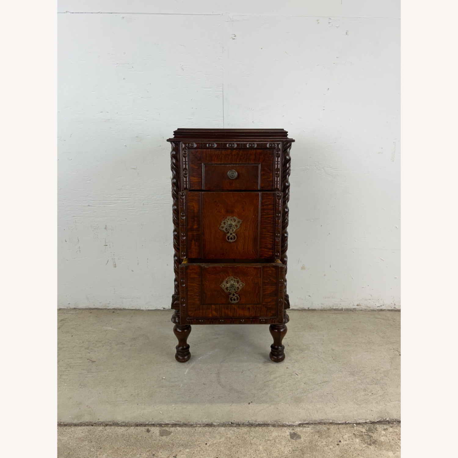 Antique Jacobean Gothic Carved Walnut End Table - image-10