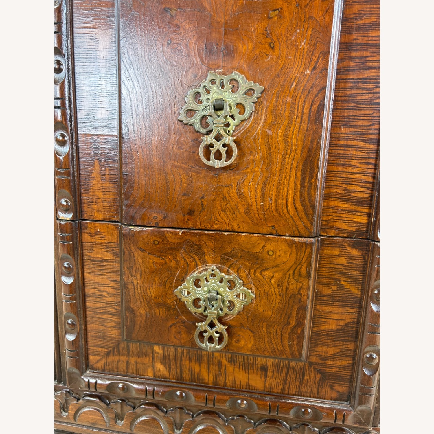 Antique Jacobean Gothic Carved Walnut End Table - image-9