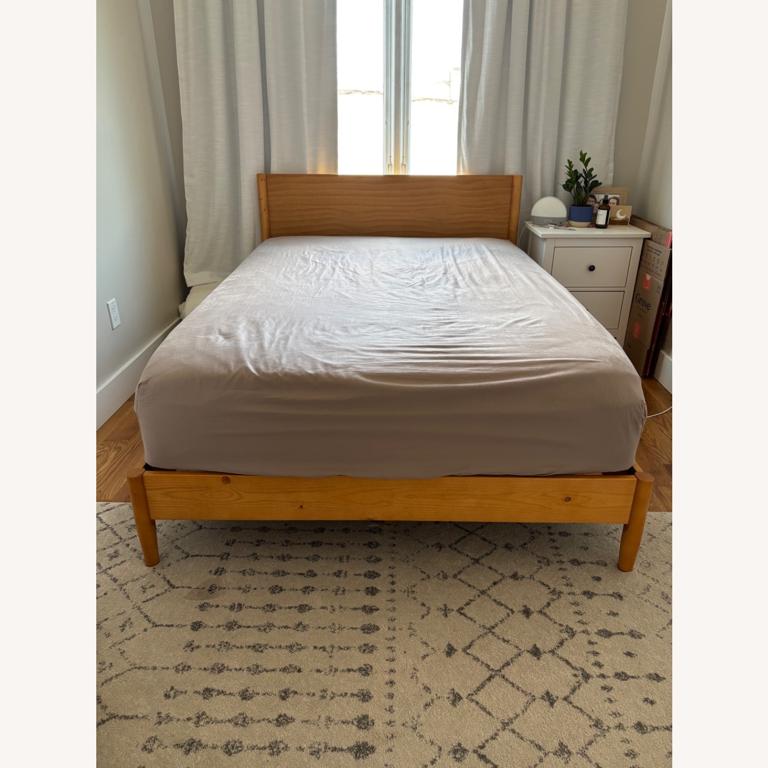 Solid Wood Mid Century Modern Platform Bed - image-2