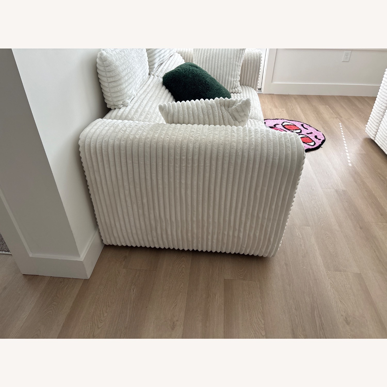 Rooms To Go Cableswynd Loveseat  - image-2