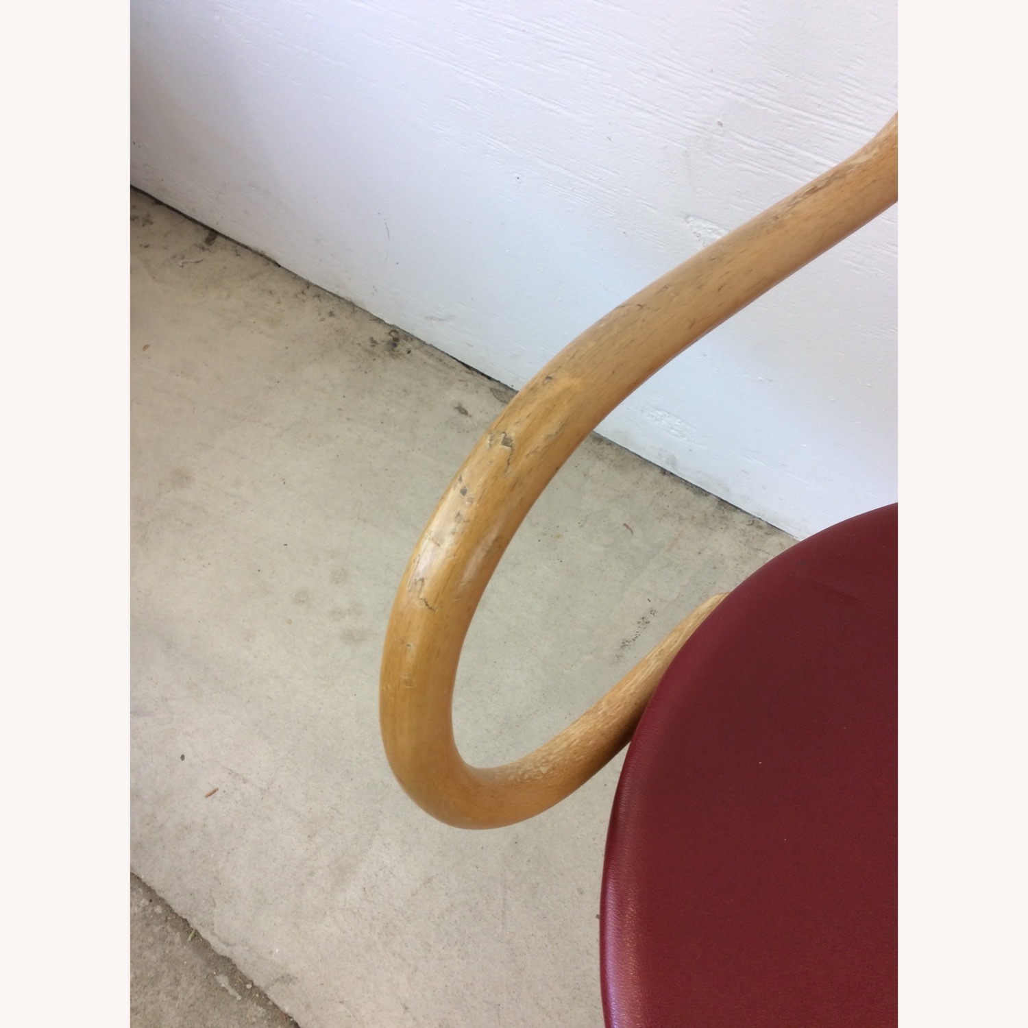 Set of 8 Thonet Style Dining Chairs - image-15
