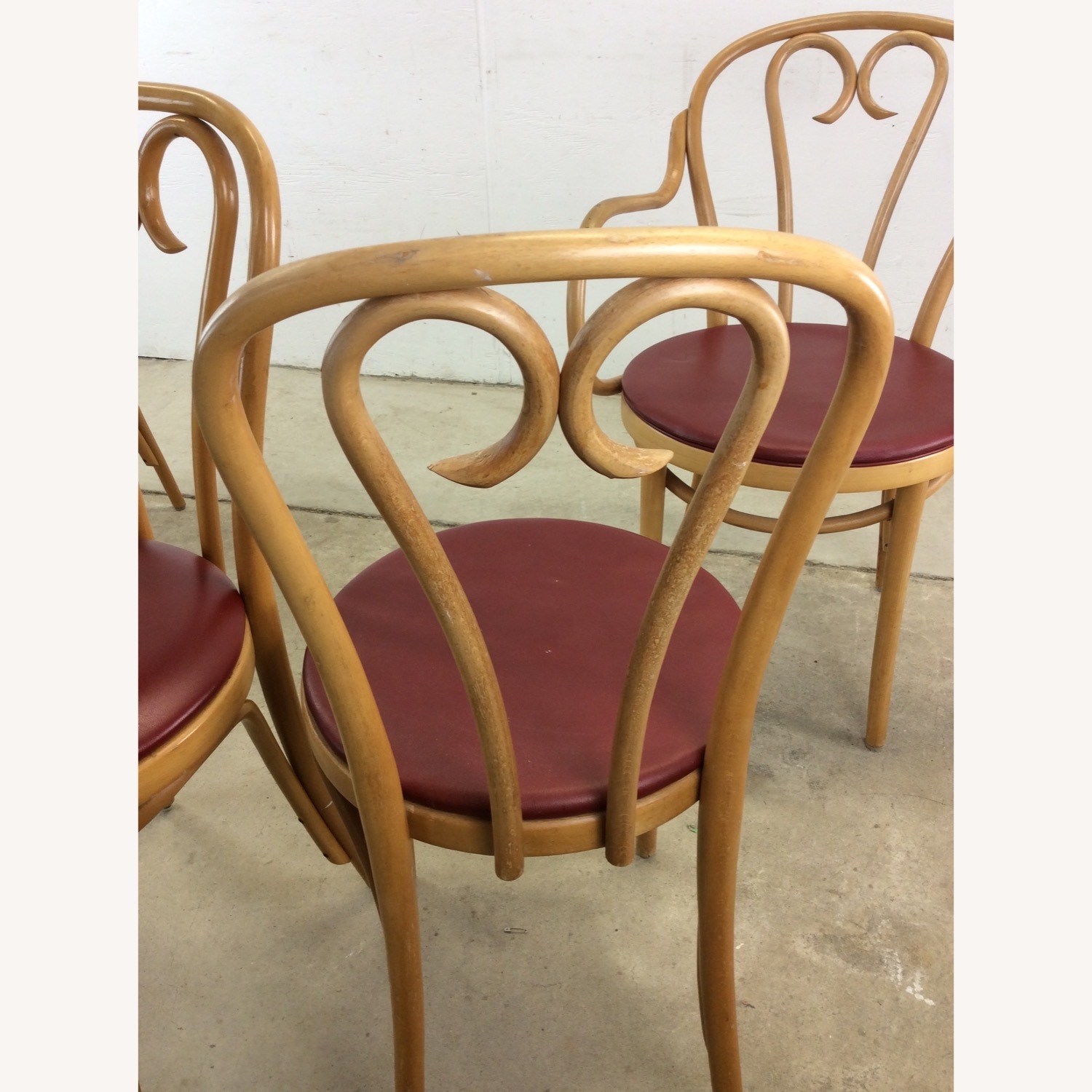 Set of 8 Thonet Style Dining Chairs - image-11