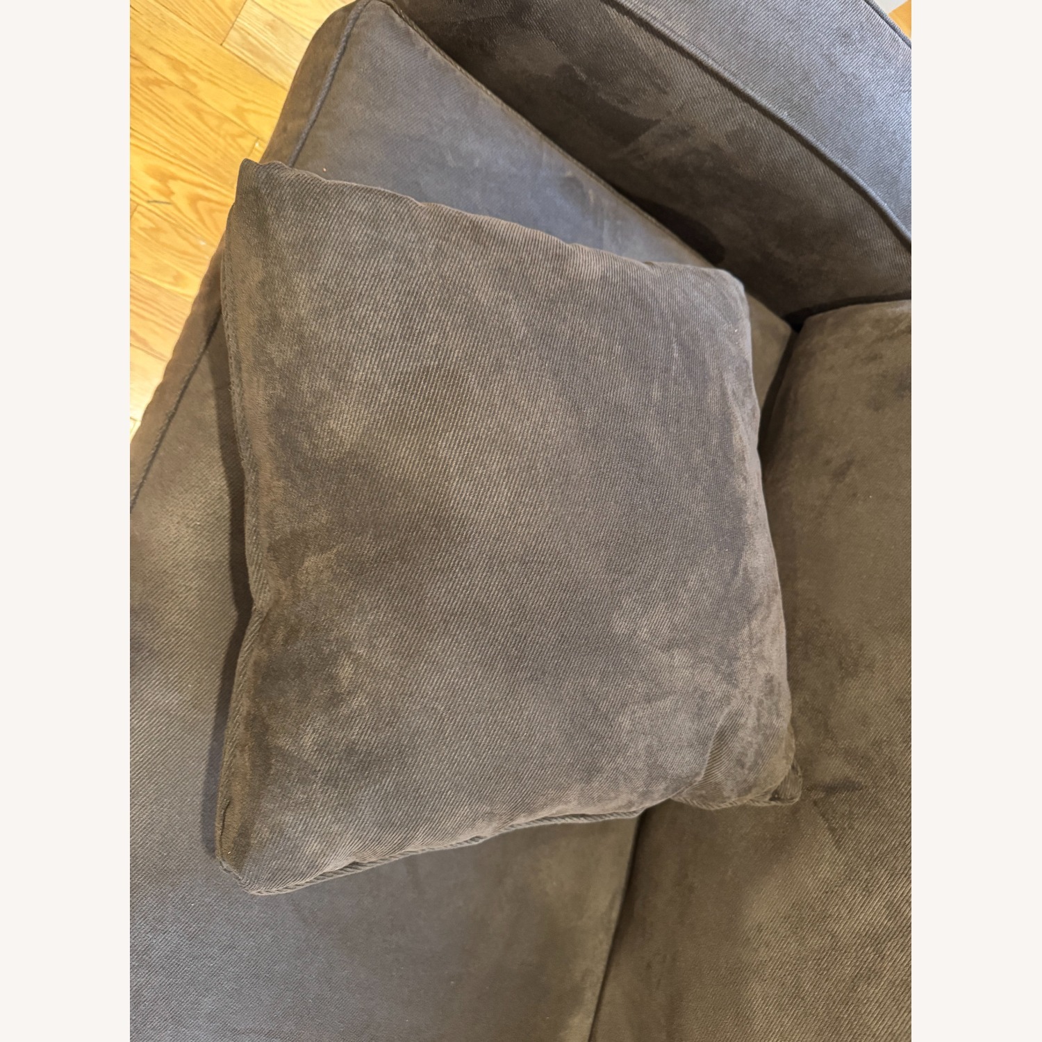 Jordan's Brown Microfiber Queen Sleeper Sofa - image-5