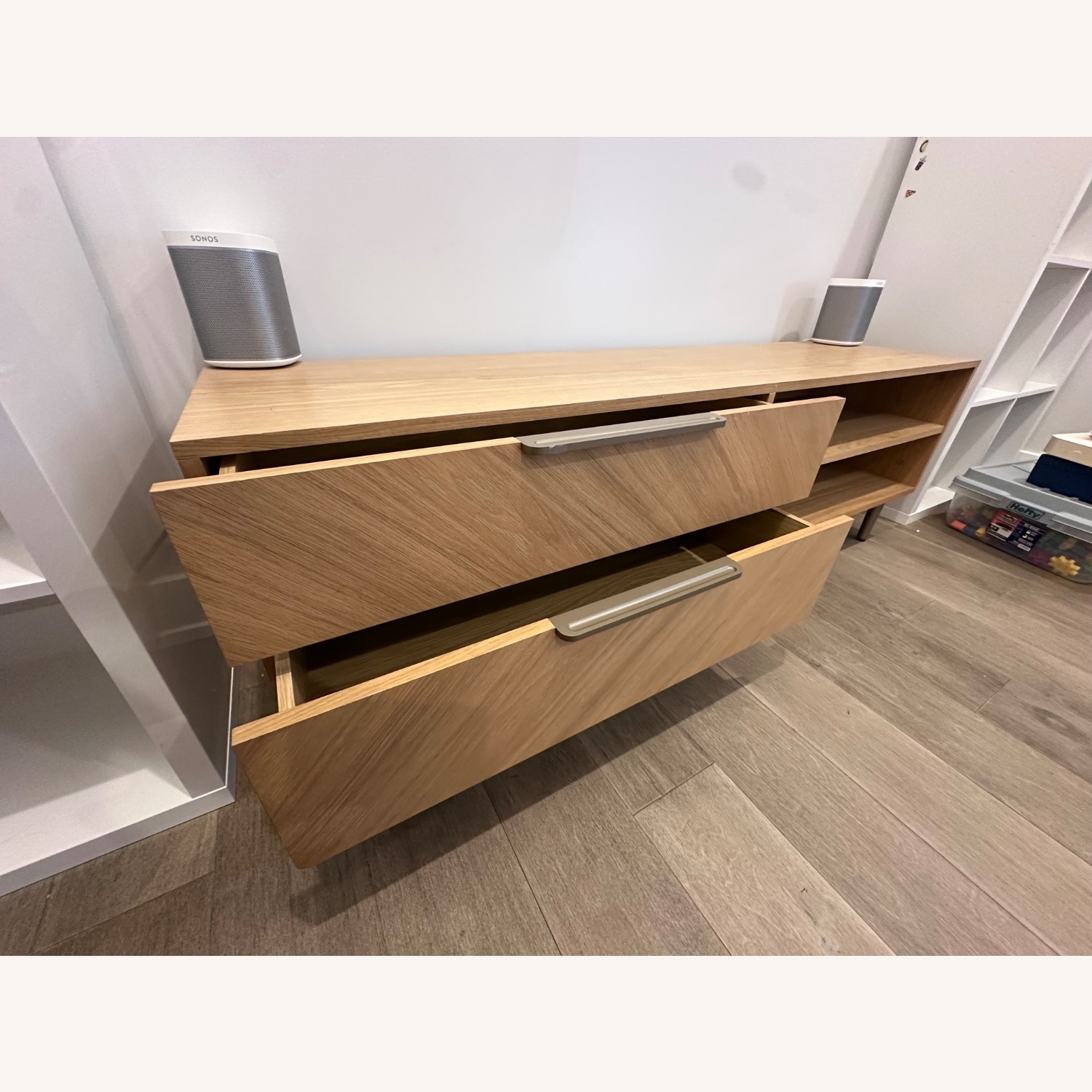 Article Nera 63" Low Media Unit Oak - image-3