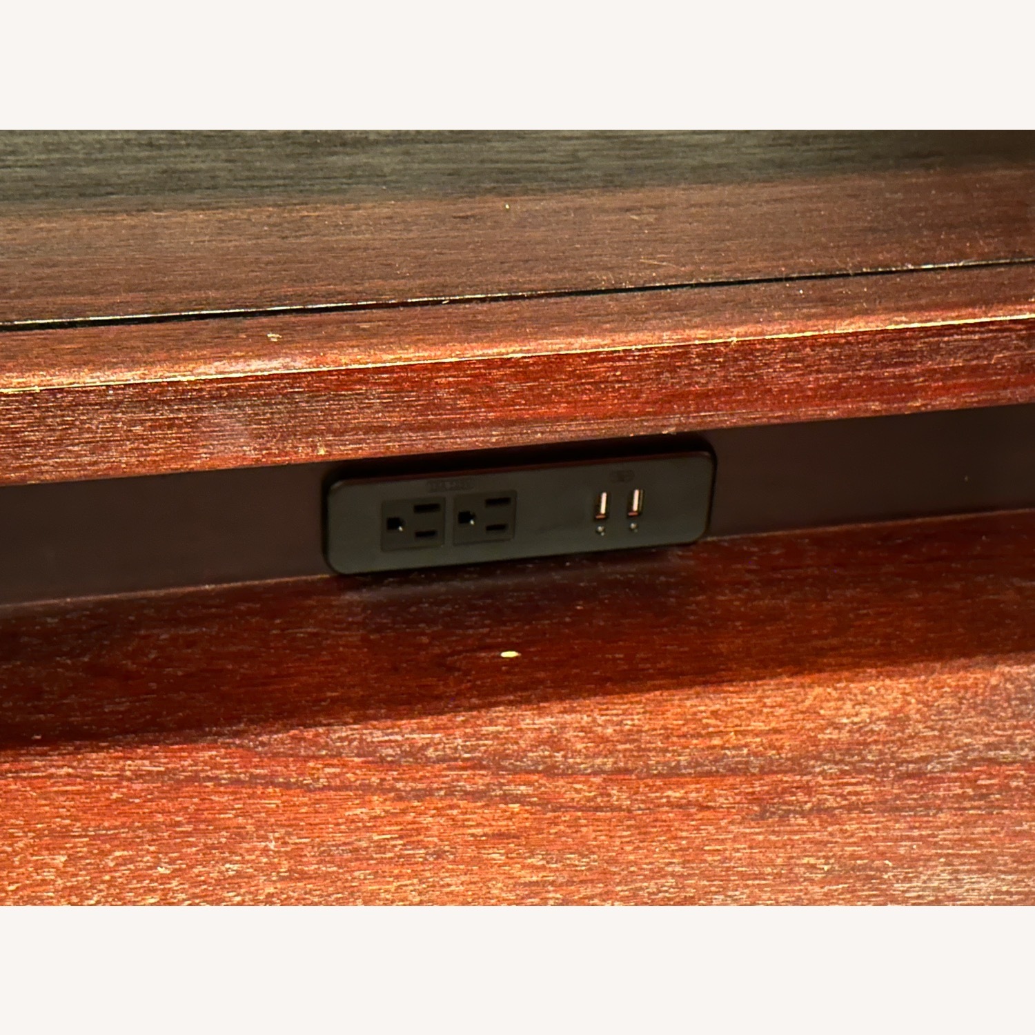 Crate & Barrel Keane 31.5" Charging Nightstand - image-6