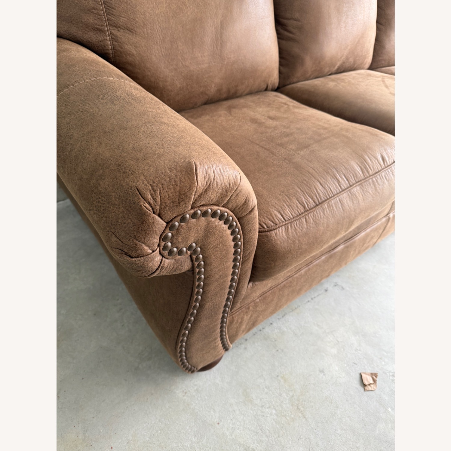 Ashley Carianna Caramel Sleeper Couch - image-5