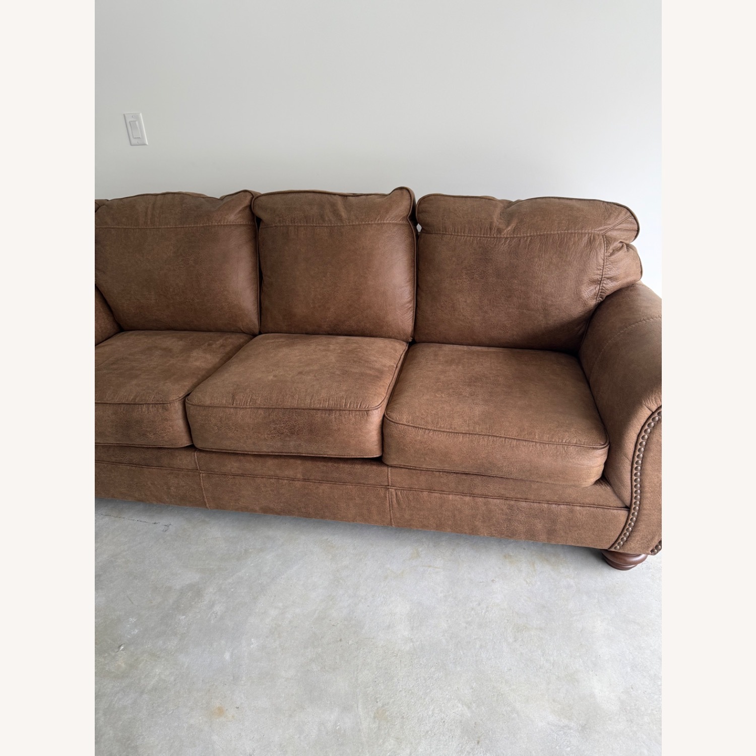Ashley Carianna Caramel Sleeper Couch - image-8