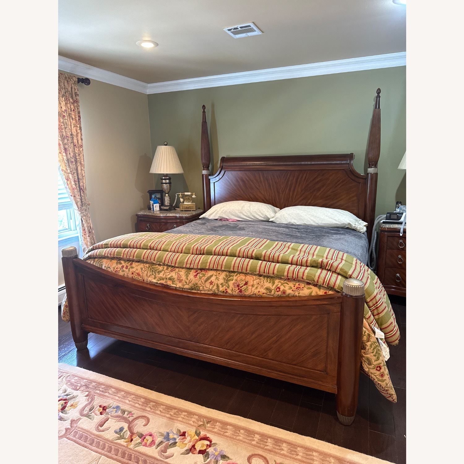 King Wood Head Board and Foot Bed - image-1