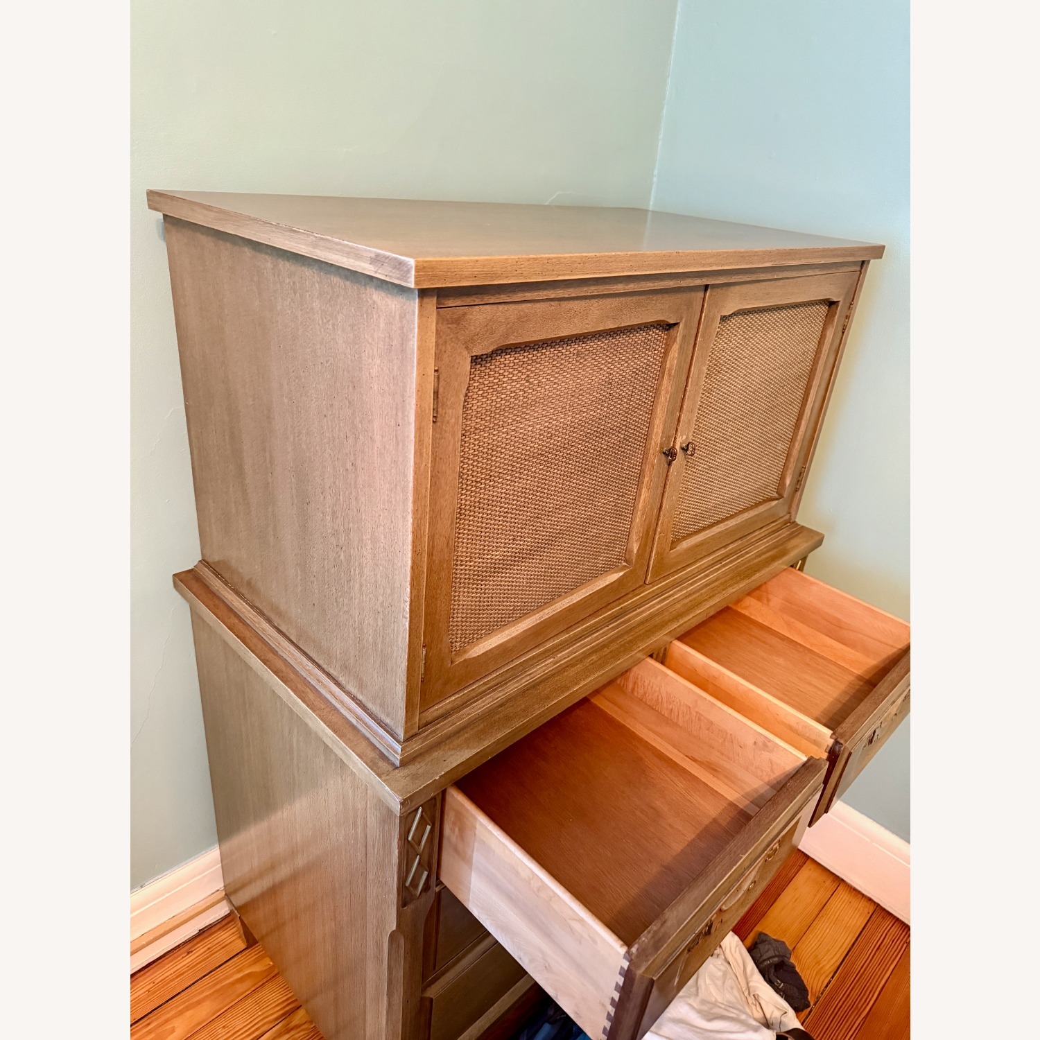 Cherry Antique Bedroom Dresser Storage - image-2