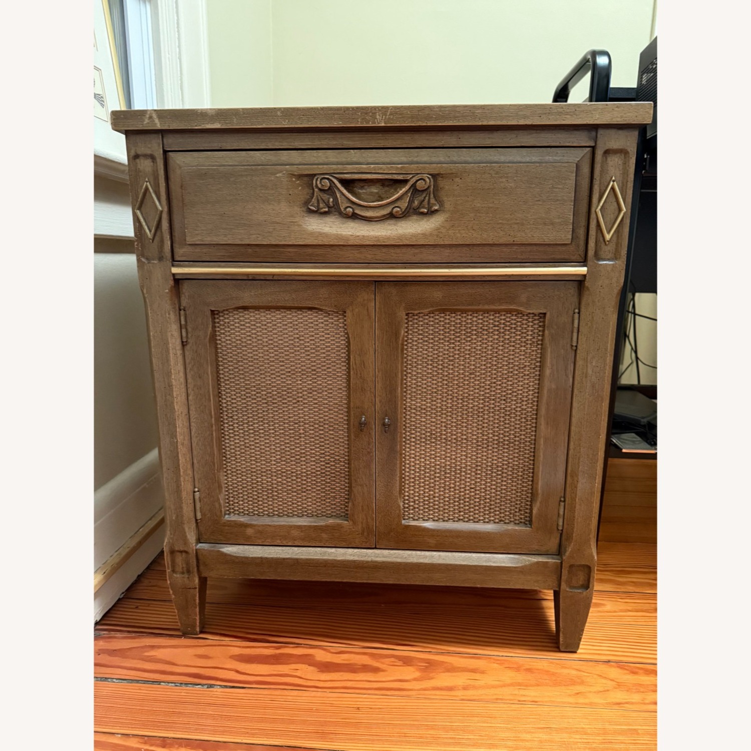 Cherry Antique Bedroom Nightstand Storage - image-0