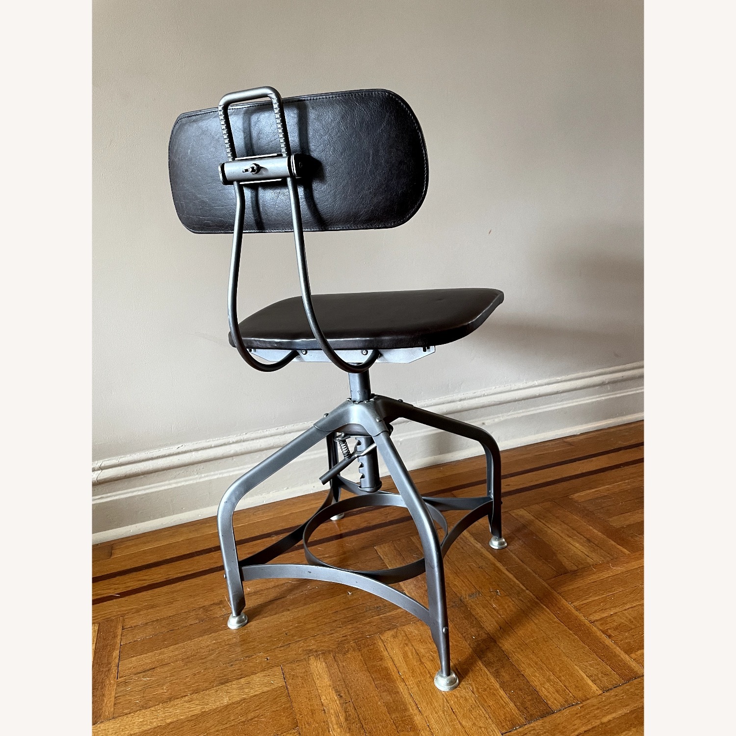 1940s Vintage Toledo Leather Dining Chair - image-2