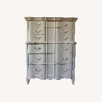 Vintage Huntley French Provincial Dresser