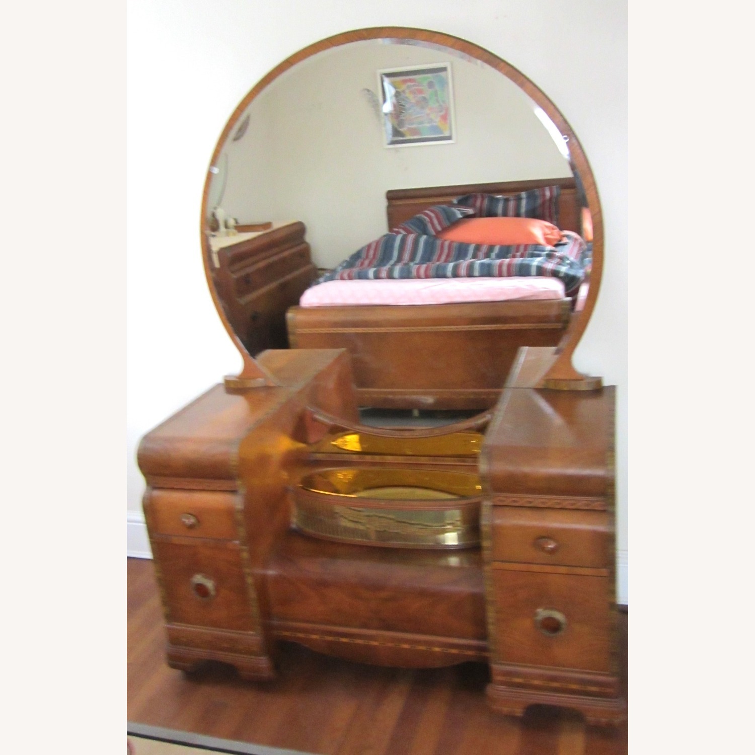 Vanity Dressing Table Art Deco Waterfall Style - image-1