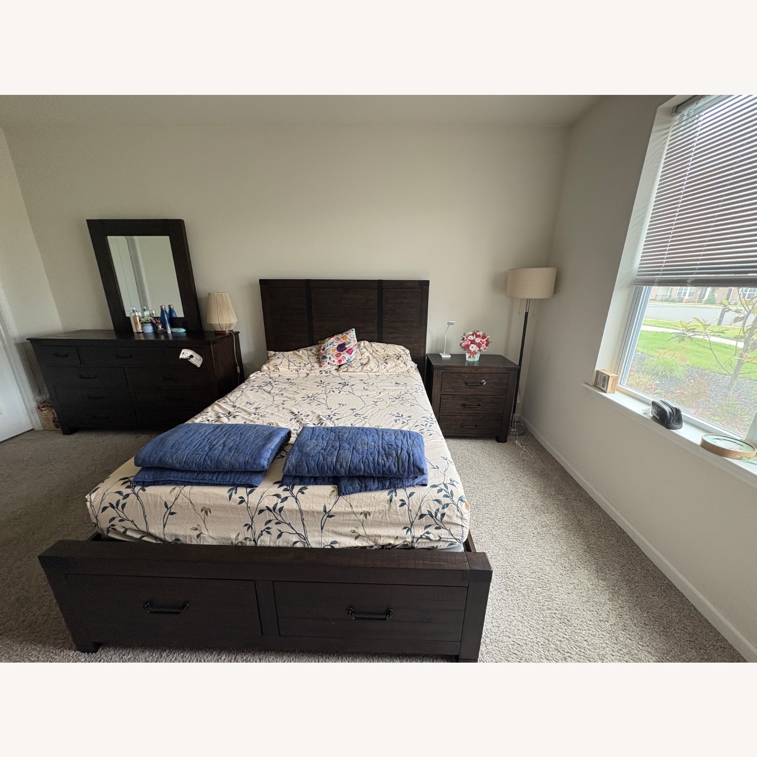 Raymour & Flanigan Queen Bed - image-2