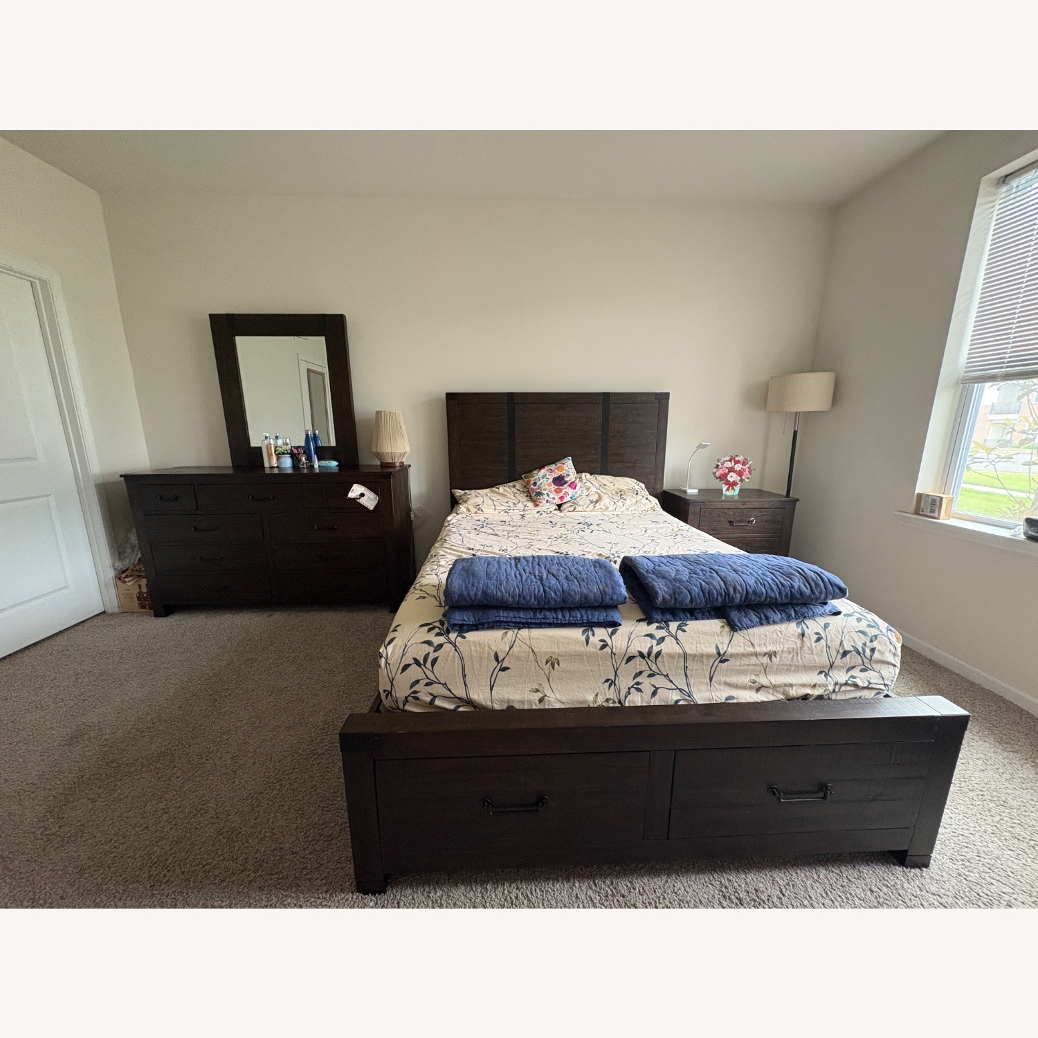 Raymour & Flanigan Queen Bed - image-3