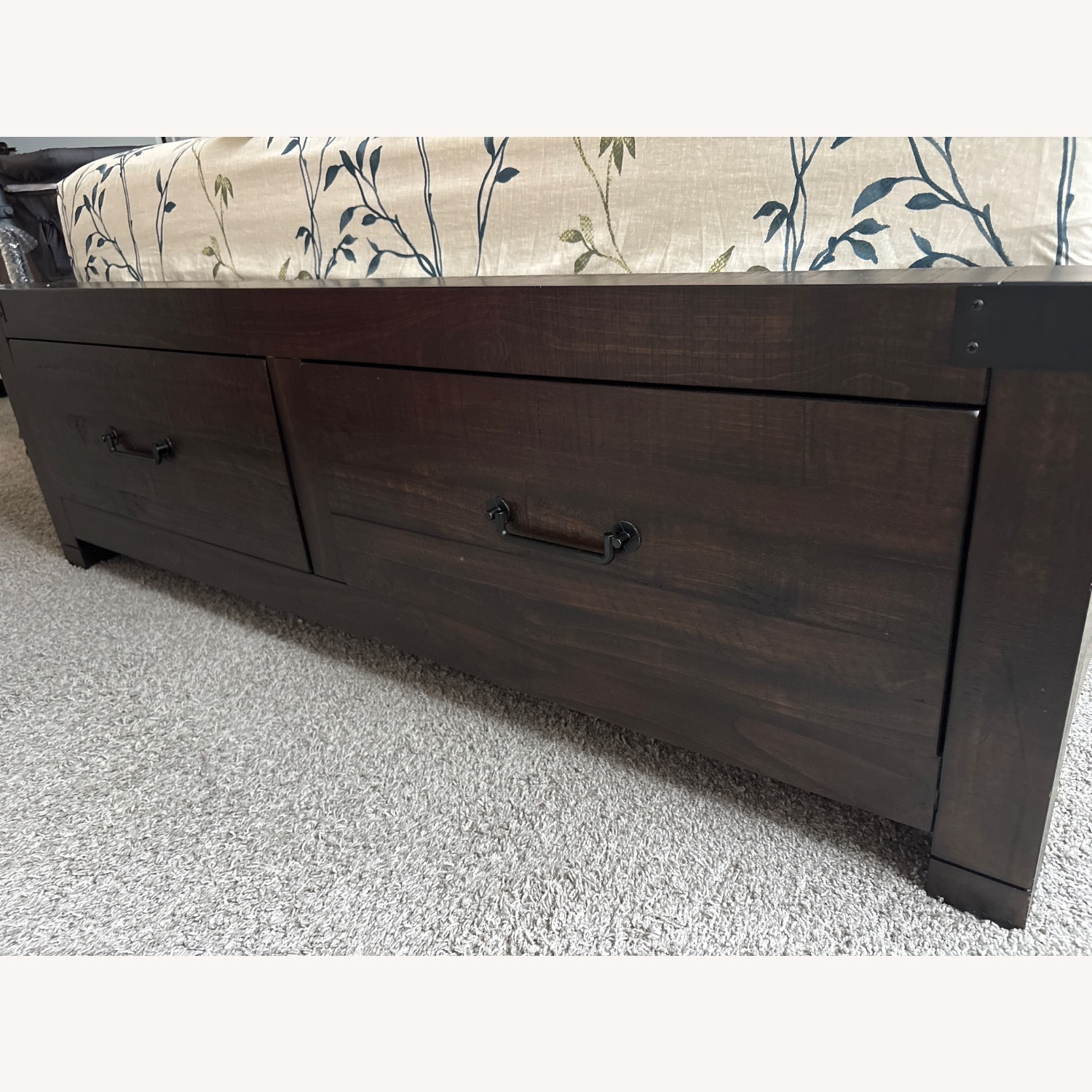 Raymour & Flanigan Queen Bed - image-5