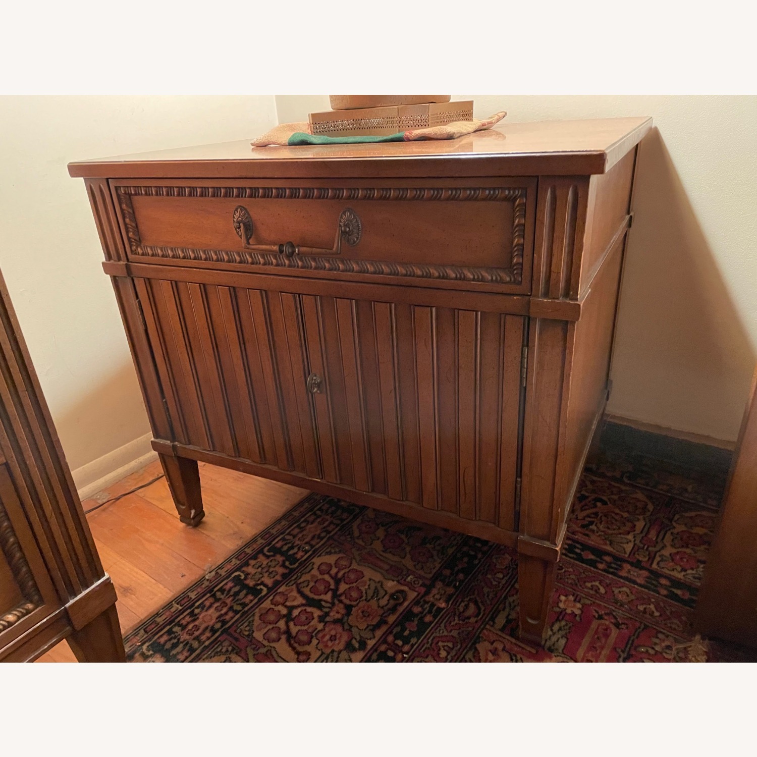 Henredon Mid-Century Traditional Nightstands - image-12
