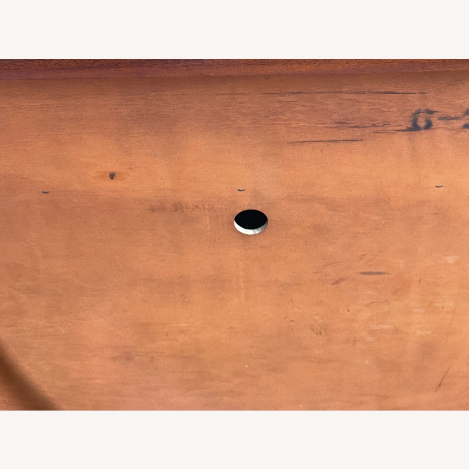 Henredon Mid-Century Traditional Nightstands - image-9