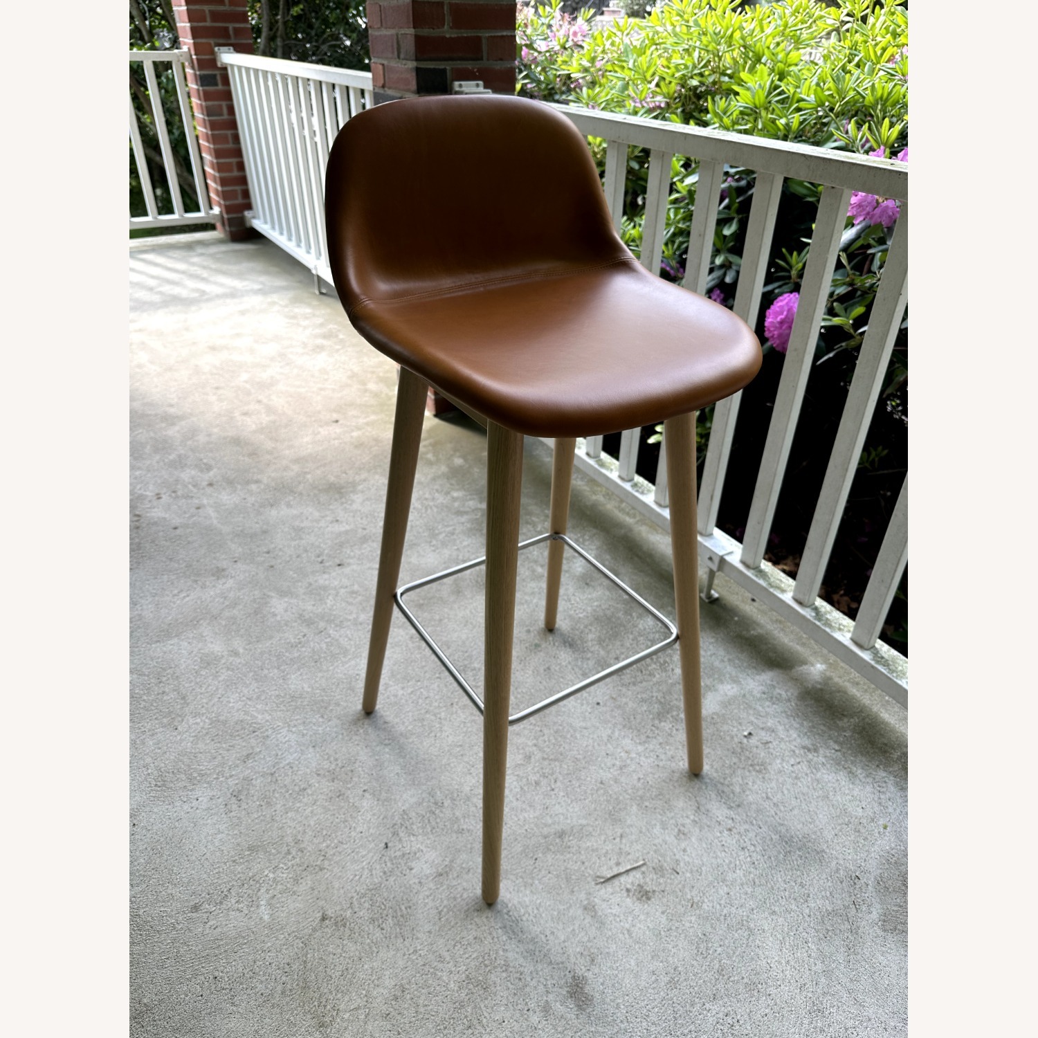 Muuto Fiber Counter Stools - image-1