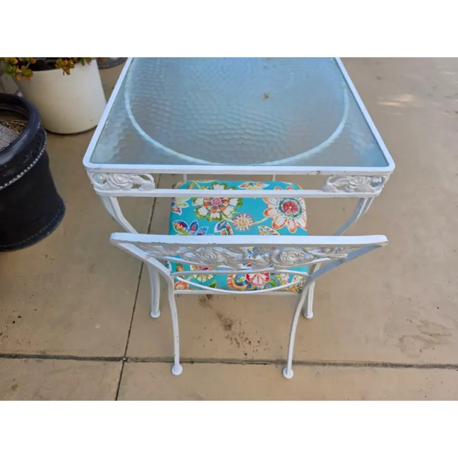 Elegant Wrought Iron Outdoor Table & Chairs - image-1