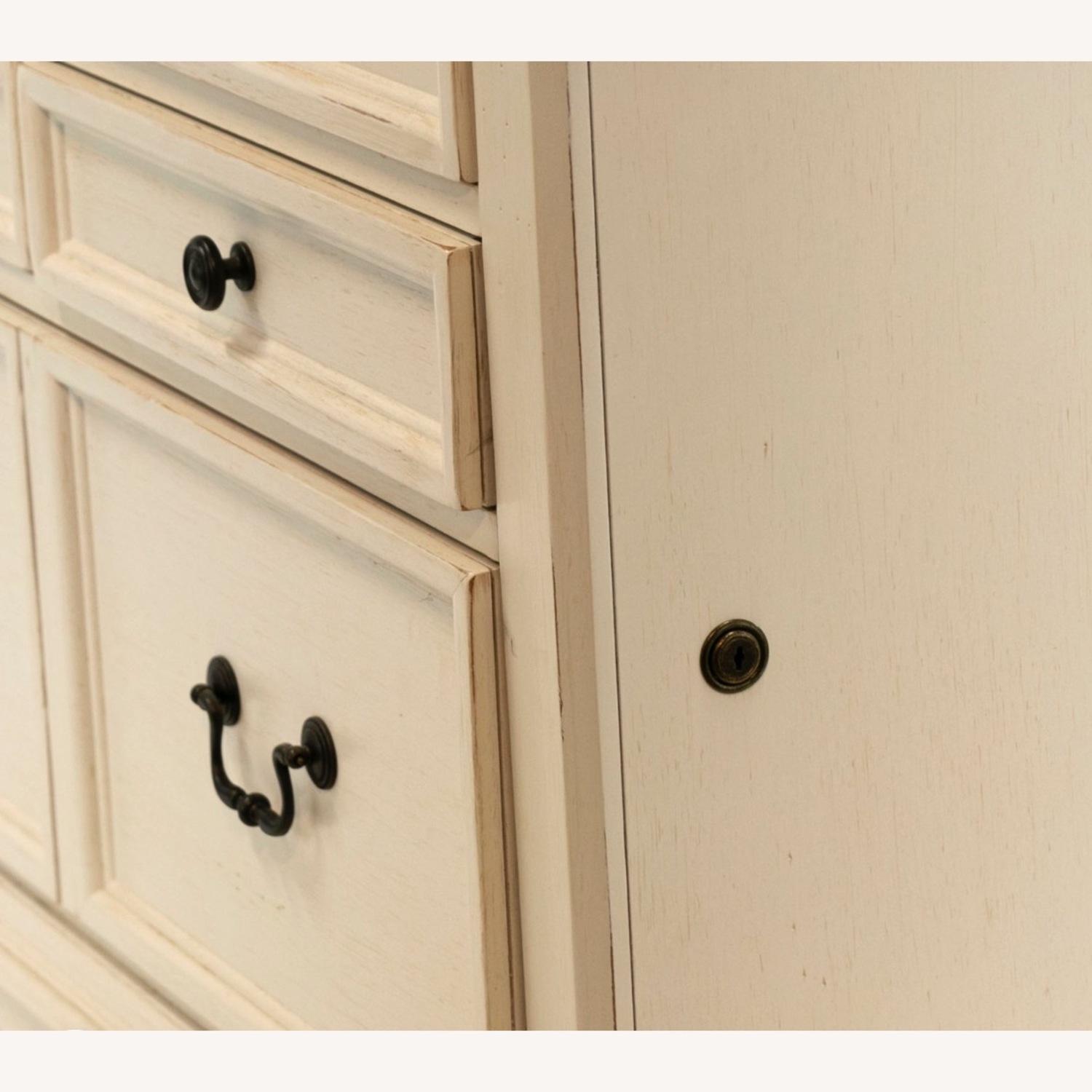 Haverty's Newport Lateral File Cabinet - image-3