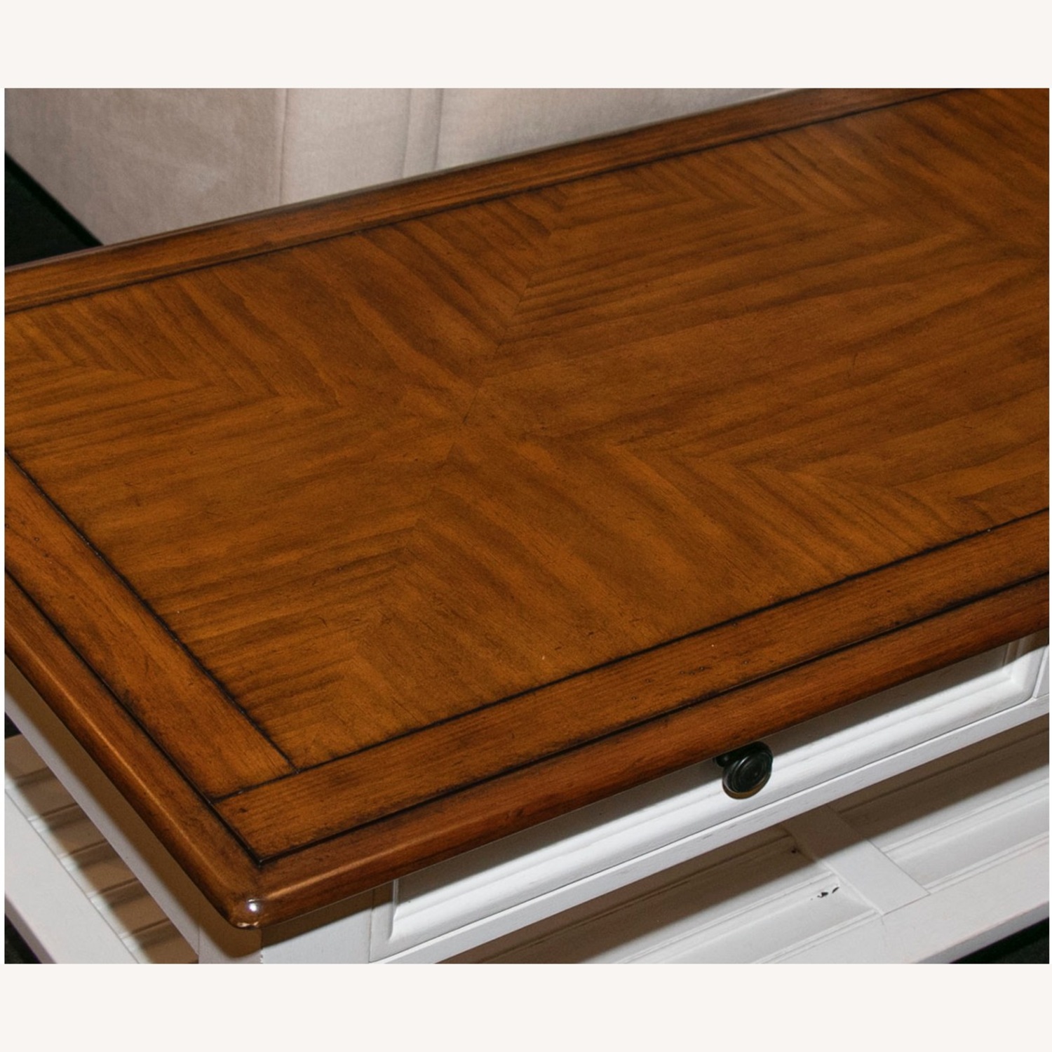 Haverty's Newport Coffee Table AptDeco