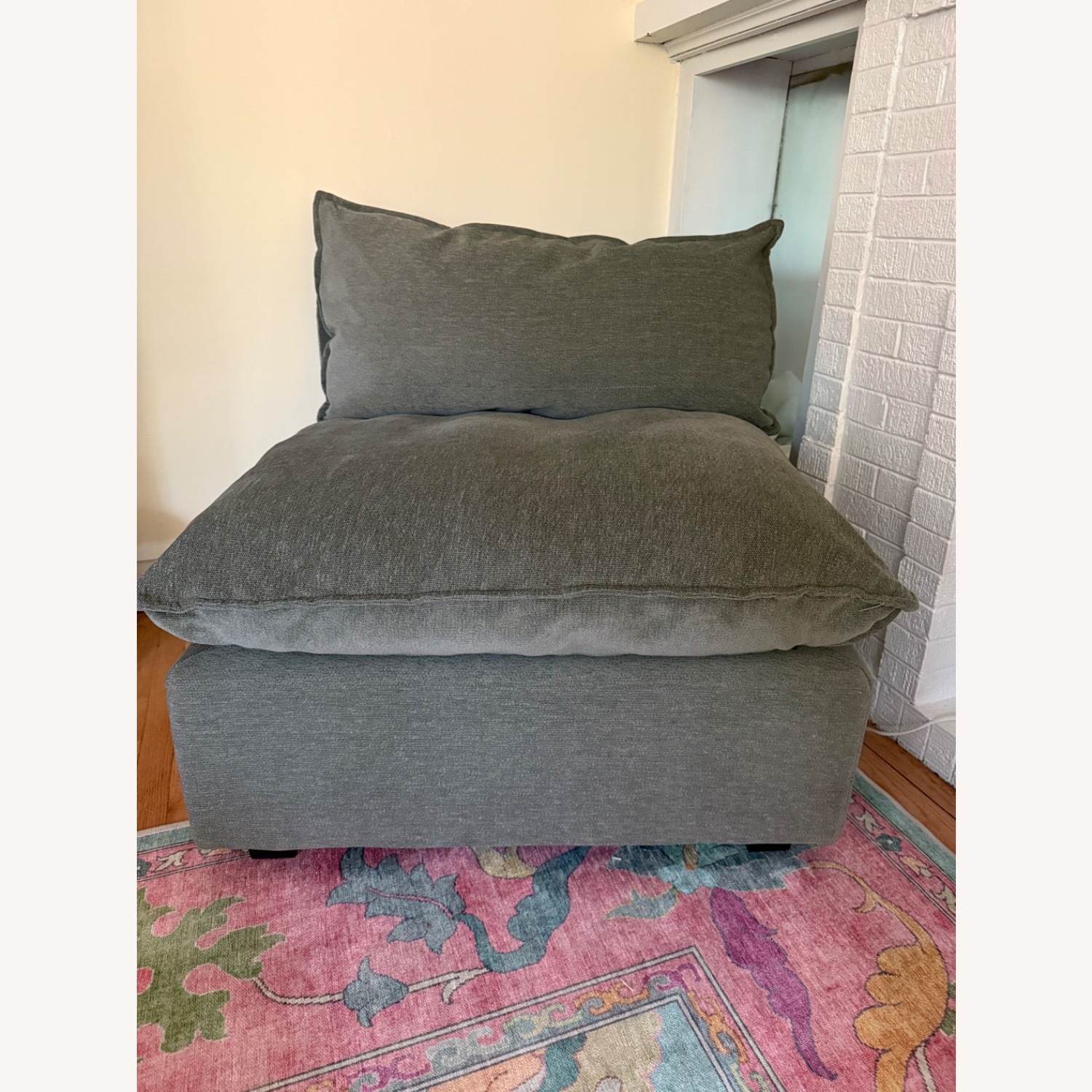 Albany Park - Kova Armless - image-1