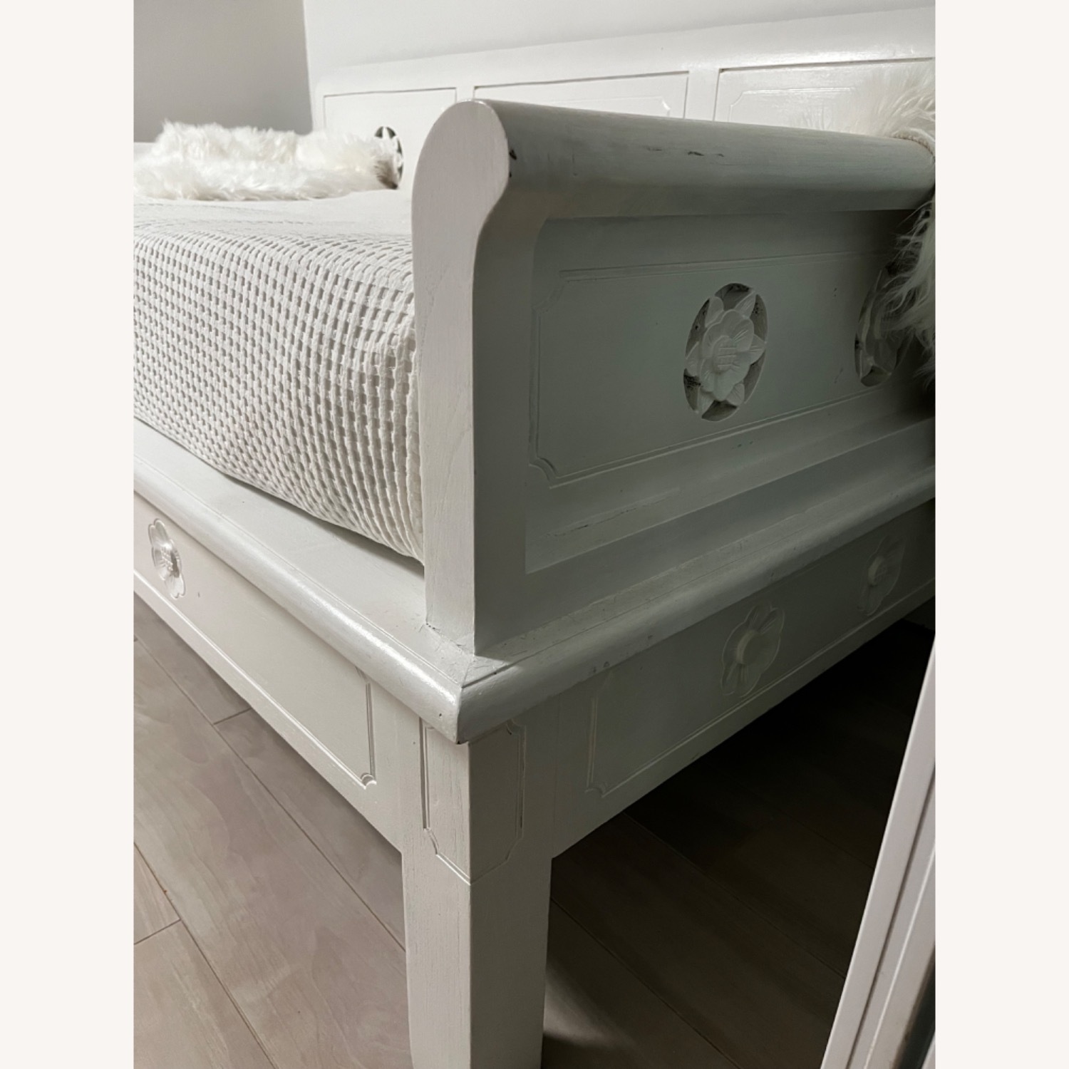 Indonesian Day bed - image-3