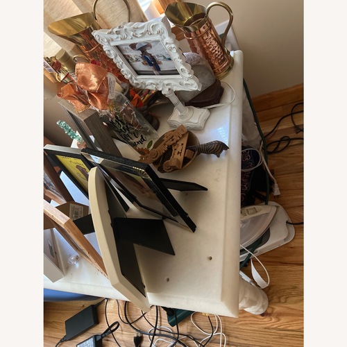 Used Coffee Table for sale on AptDeco