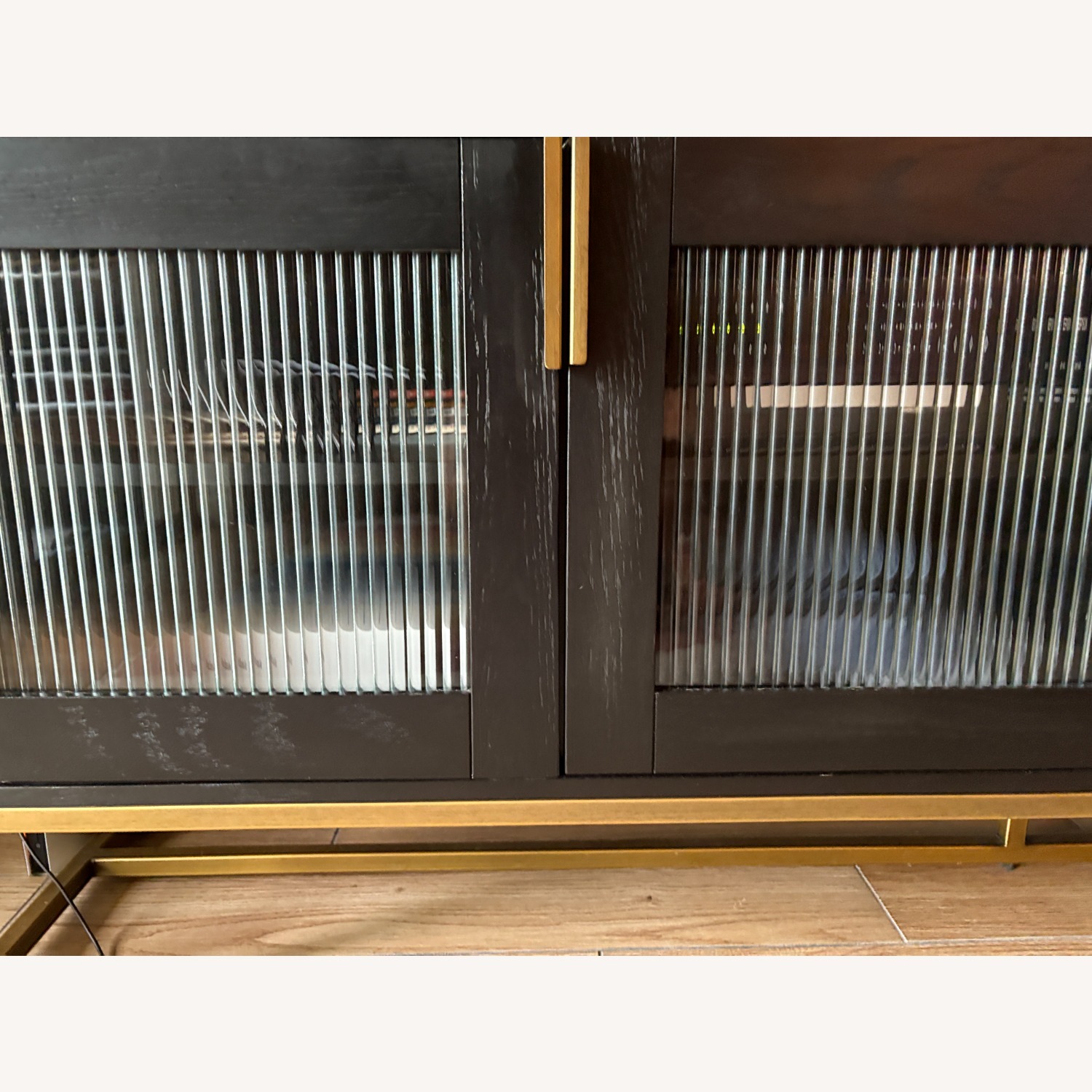 Article Oscuro 73" Media Cabinet Black and Bronze - image-3