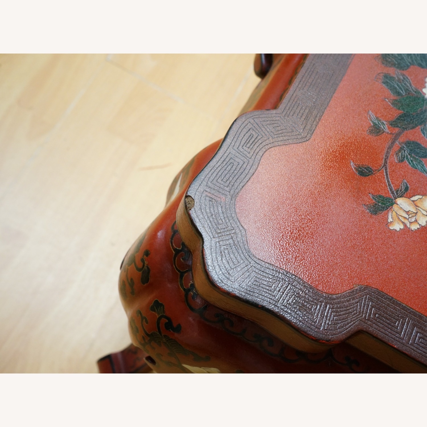 Pair of Chinese Red Lacquered  Table Stools - image-8