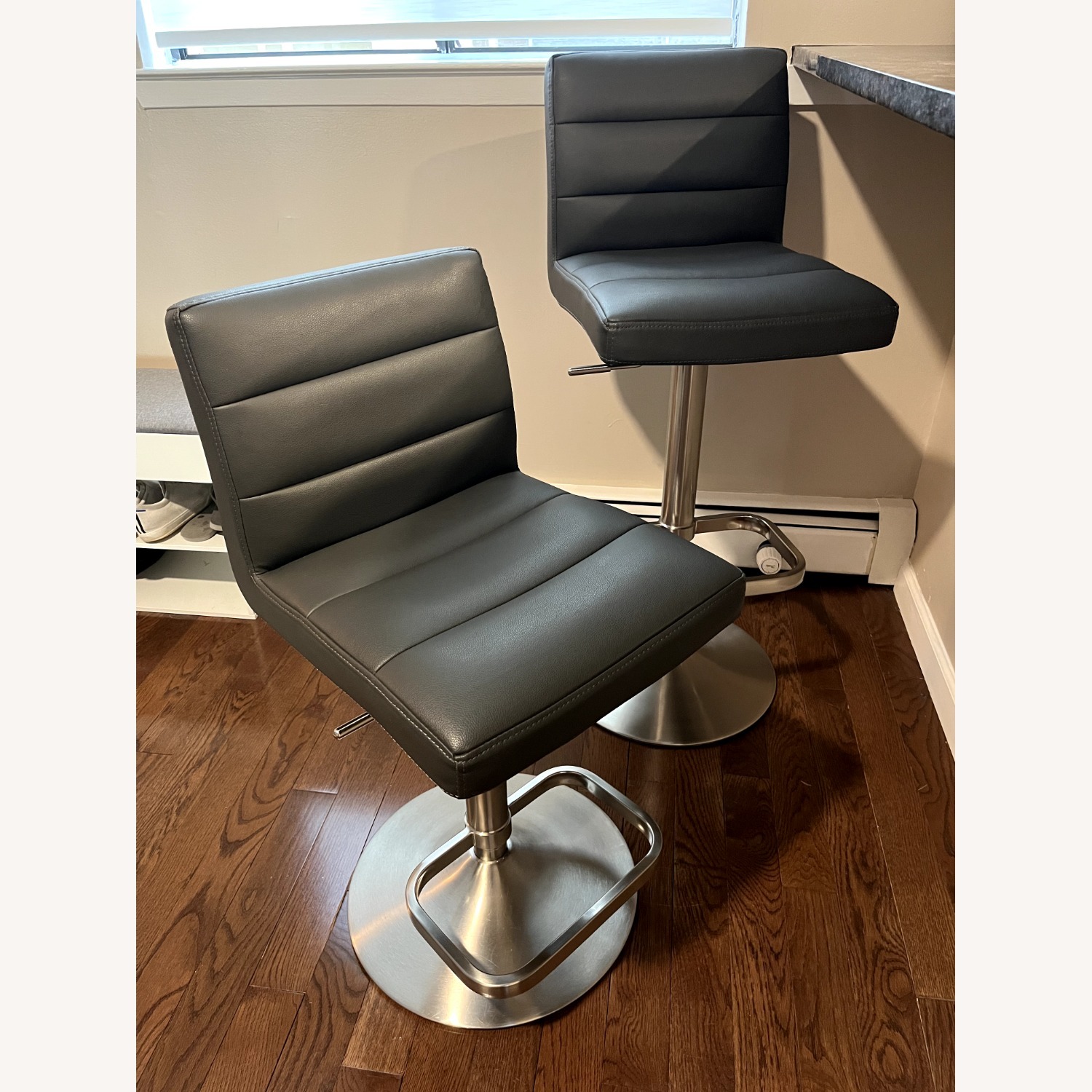 Zuri Lush Gray Bar Stools (Set of 2) - image-1