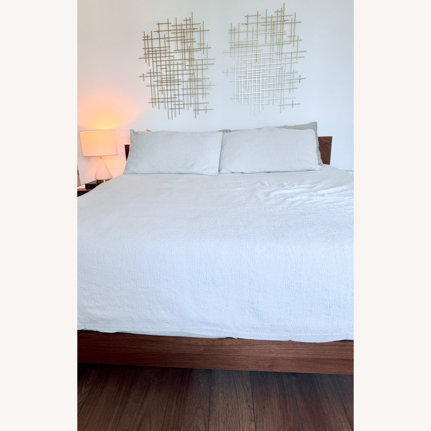 Article Nera King Bed in Walnut - image-7