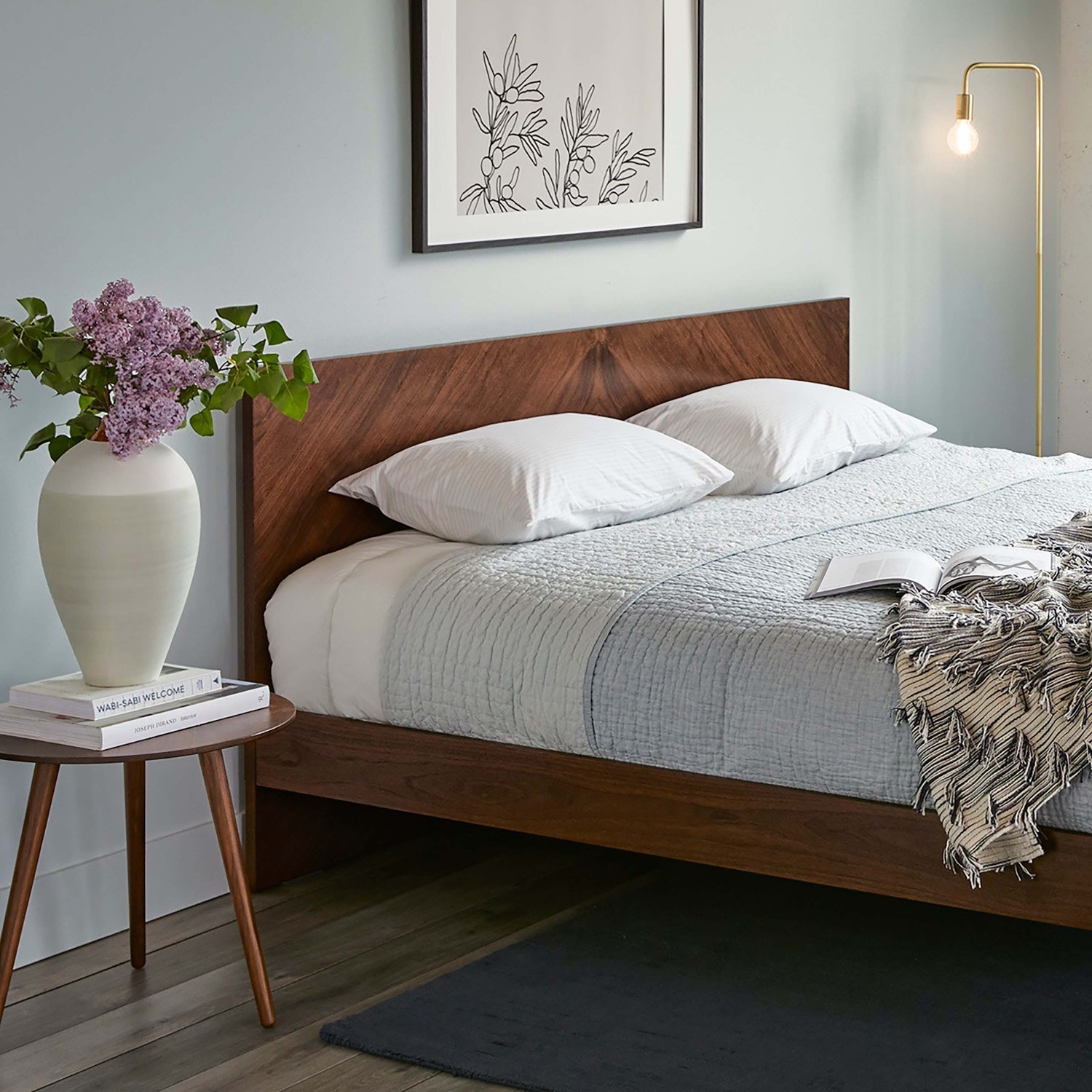 Article Nera King Bed in Walnut - image-1