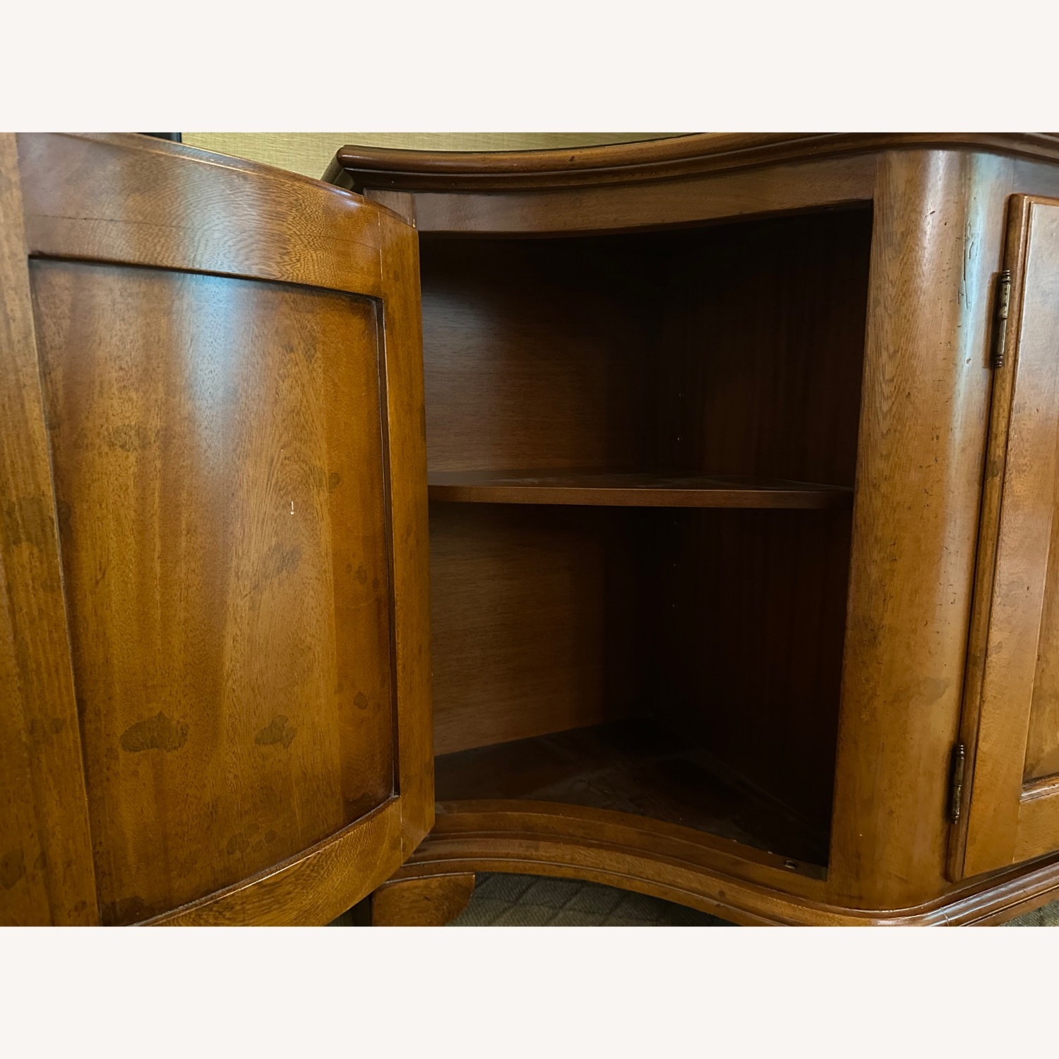 Milling Road Venetian Maple Sideboard - image-3