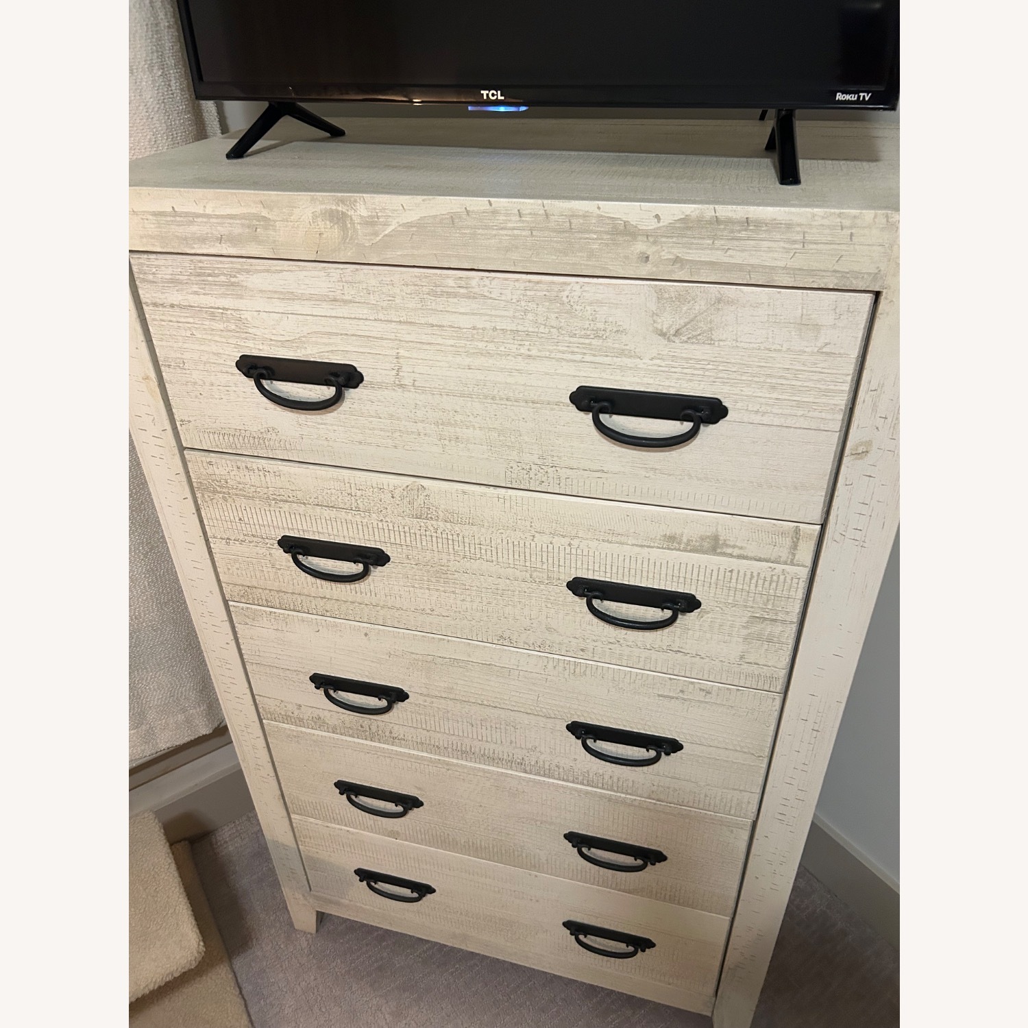 Rooms to Go Palm Grove White Chest - image-3