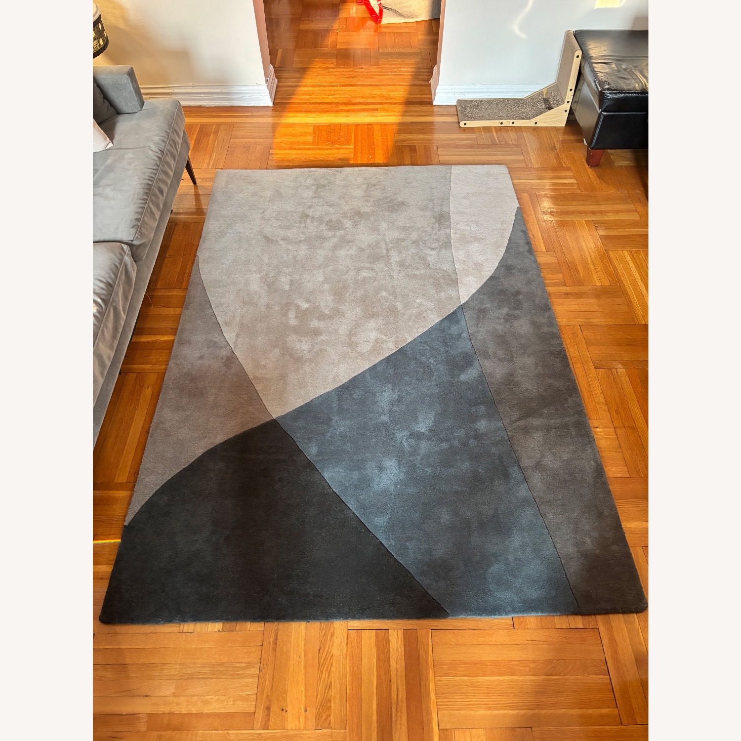 Chandra Bense Garza Geometric Area Rug - image-3