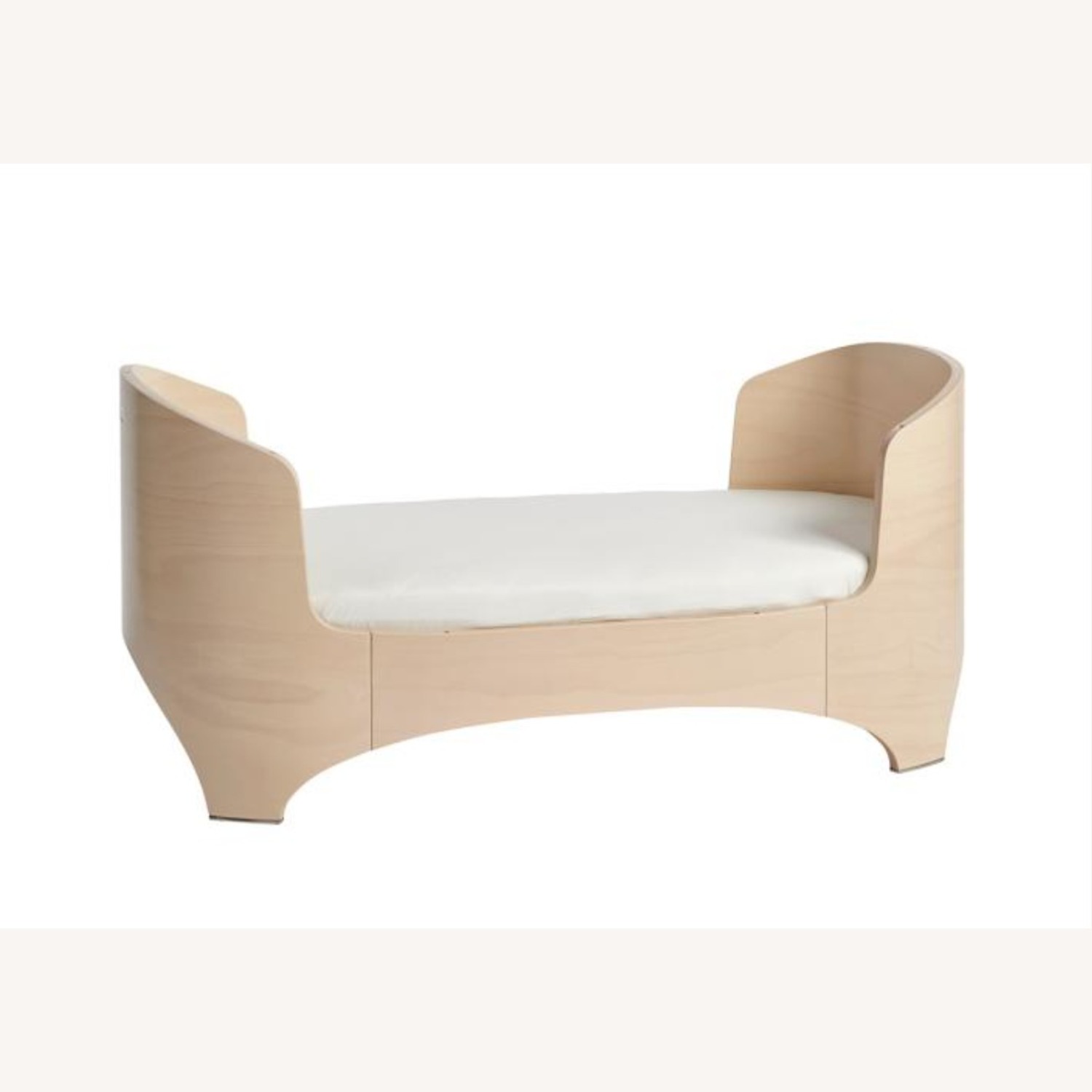 Leander Classic™ Crib-to-Junior Bed - image-7