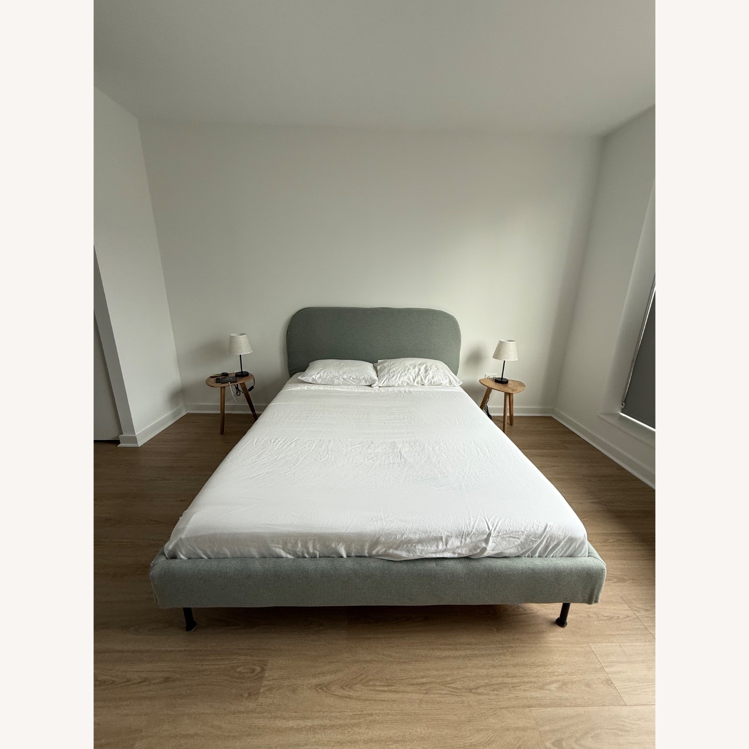 Vadheim Upholstered Queen Sized Bed Frame - image-1