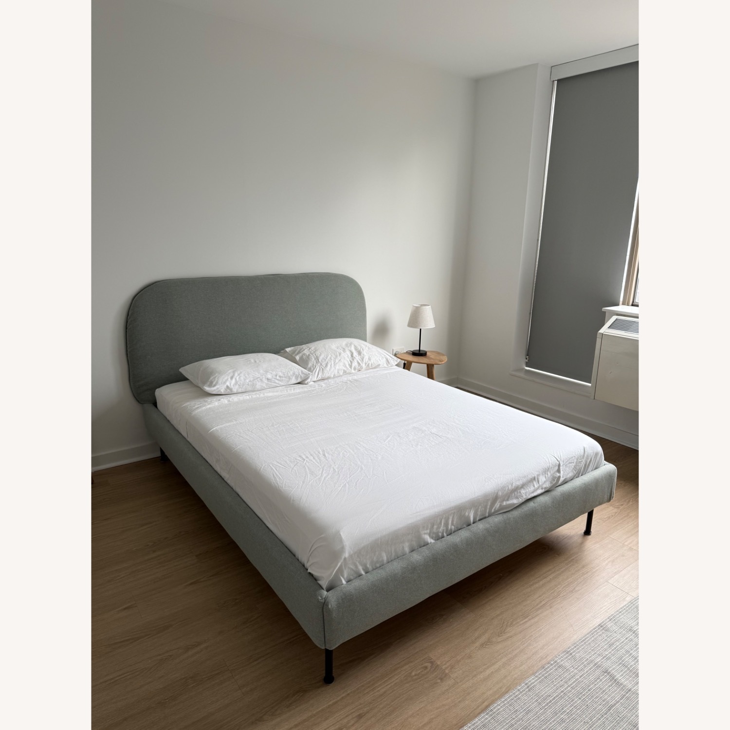 Vadheim Upholstered Queen Sized Bed Frame - image-2